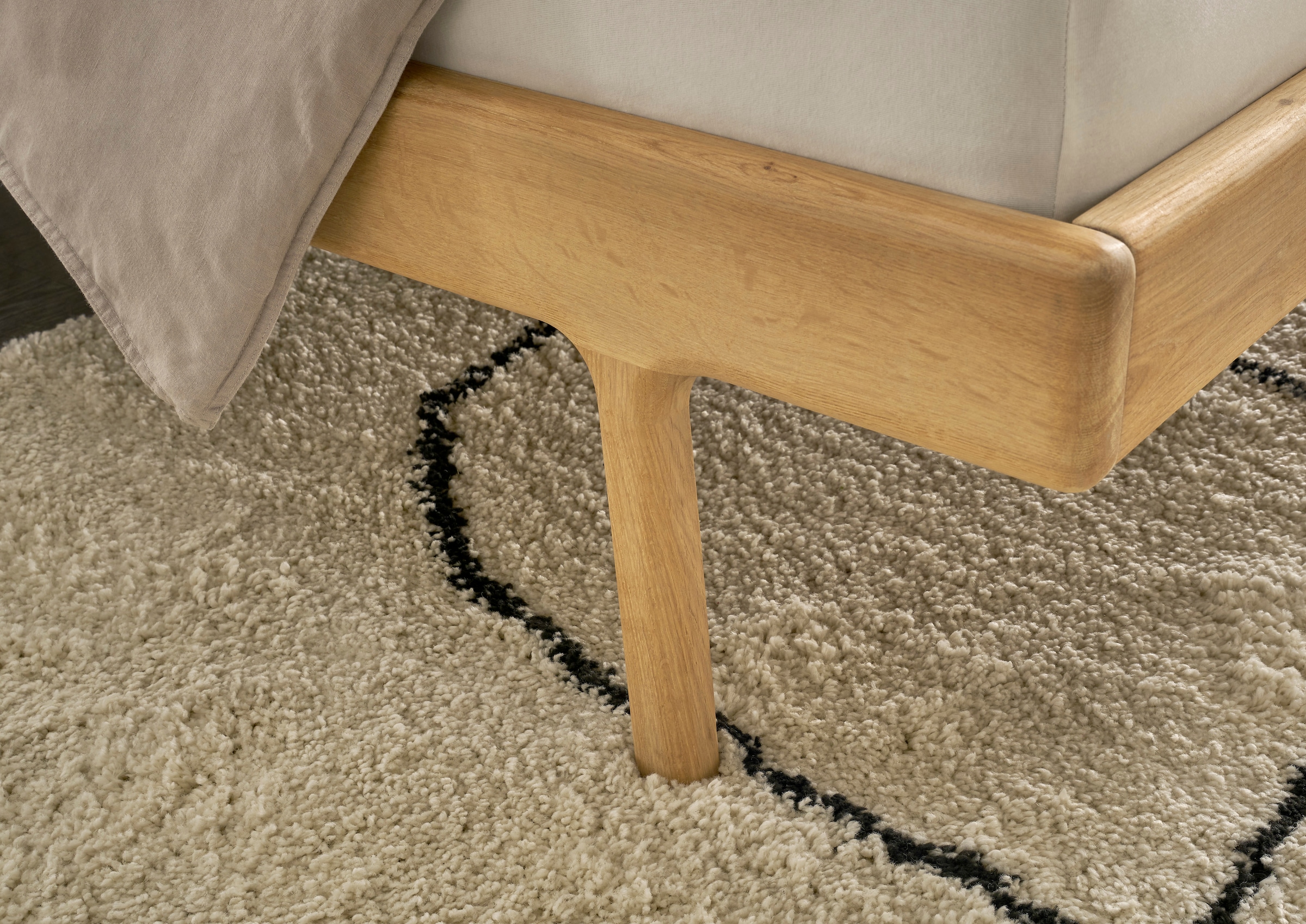 Schlafkontor Massivholzbett »Jerik« Eiche Massiv , Bett-Kopfteil in pflegeleichten Kunstleder Taupe