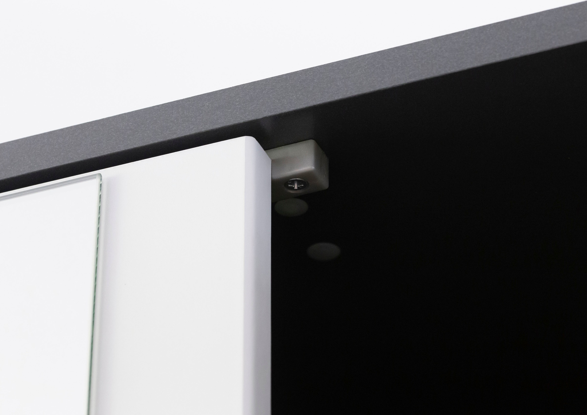 rauch Drehtürenschrank »Kleiderschrank Schrank Garderobe Wäscheschrank VOYAGER« in 3 verschiedenen Ausstattungen BASIC/CLASSIC/PREMIUM,  mit modernen Griffen in Graumetallic und Spiegel