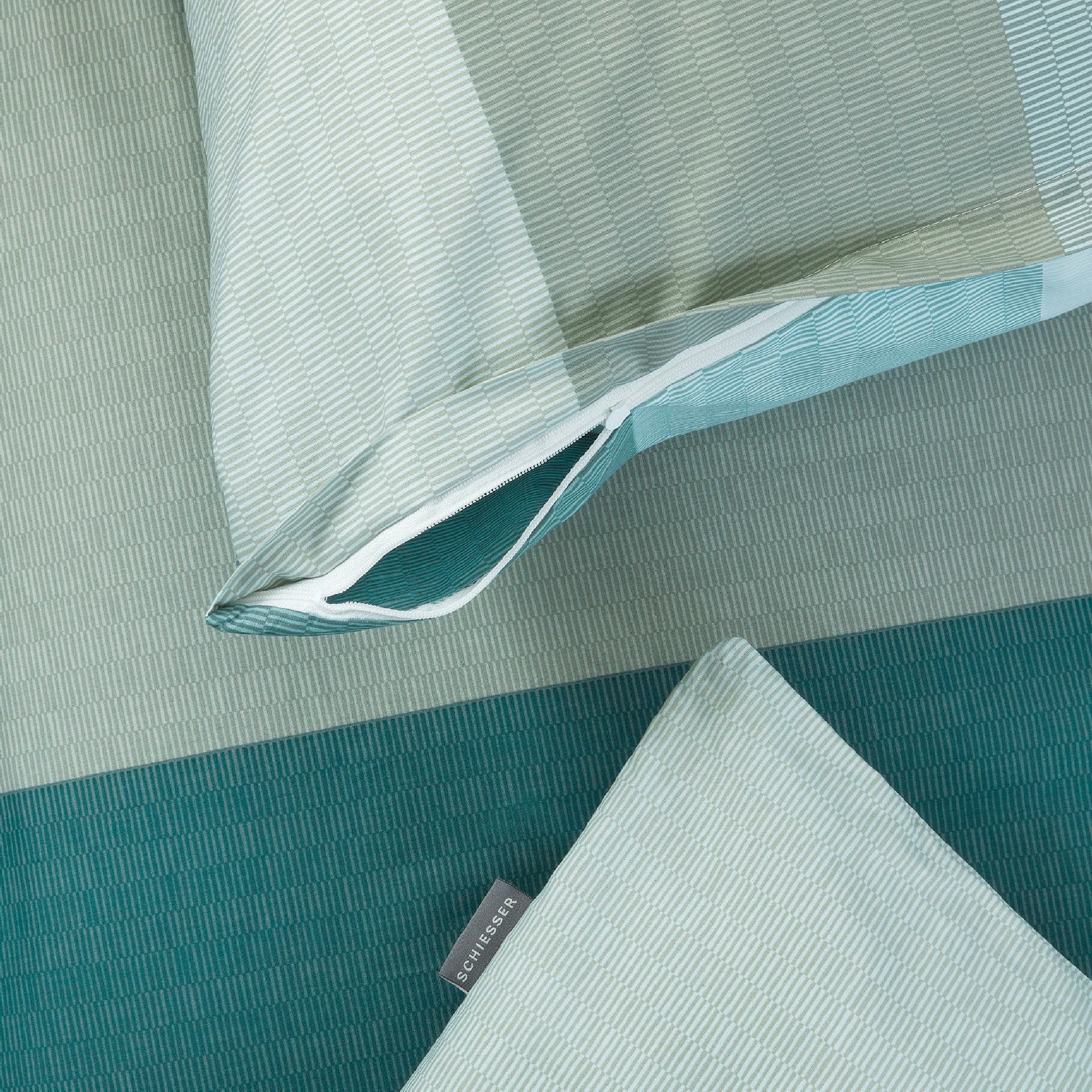 Schiesser Bettwäsche »Endy Stripes aus weicher Baumwolle mit großen und kleinen Streifen«, Made in Green