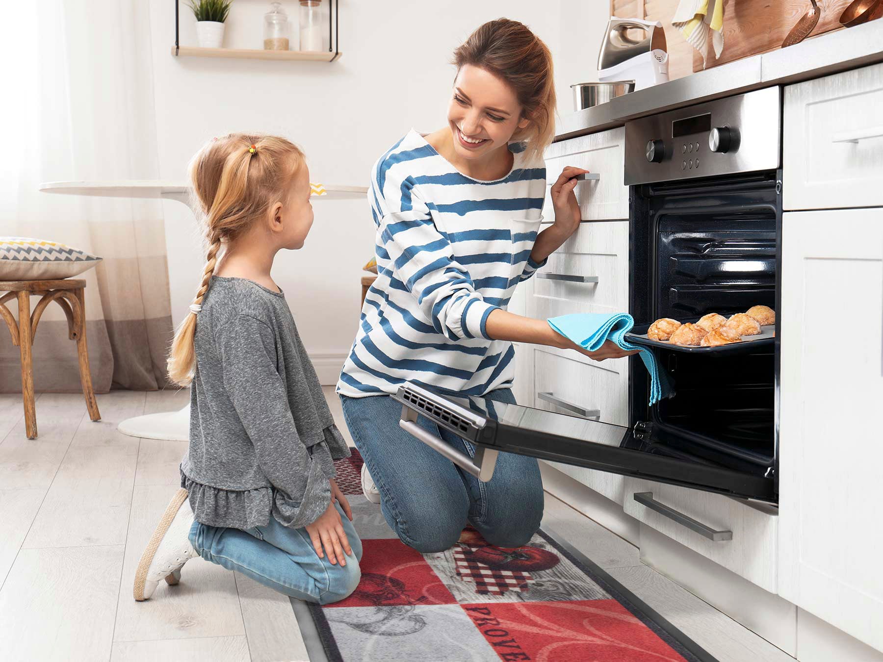 Primaflor-Ideen in Textil Küchenläufer »TOMATO, Made in Belgium« rechteckig 6,5 mm Höhe Motiv Tomaten, mit Schriftzug, rutschhemmend, waschbar, Küche