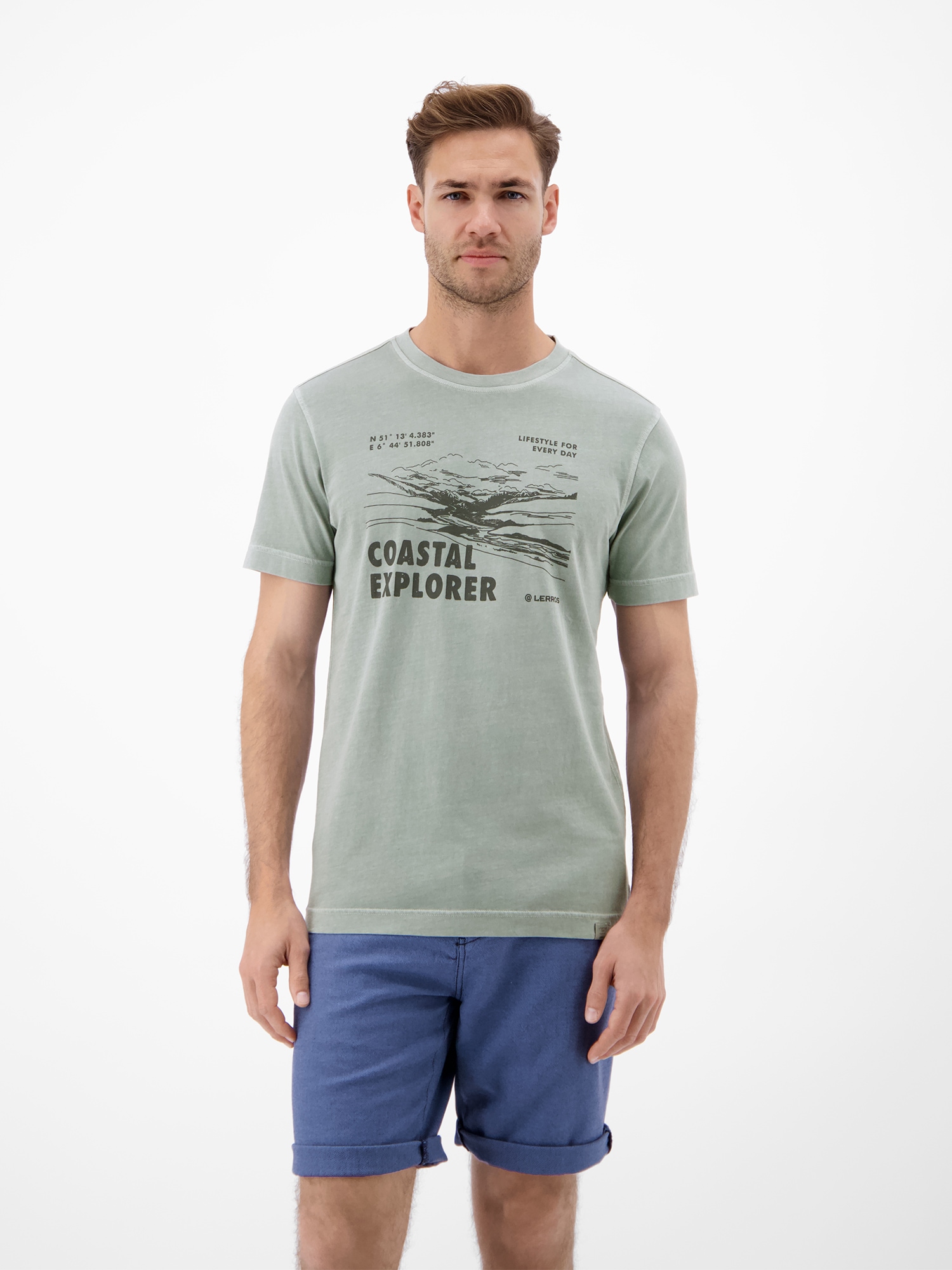 LERROS T-Shirt »T-Shirt mit O-Neck und Frontprint«