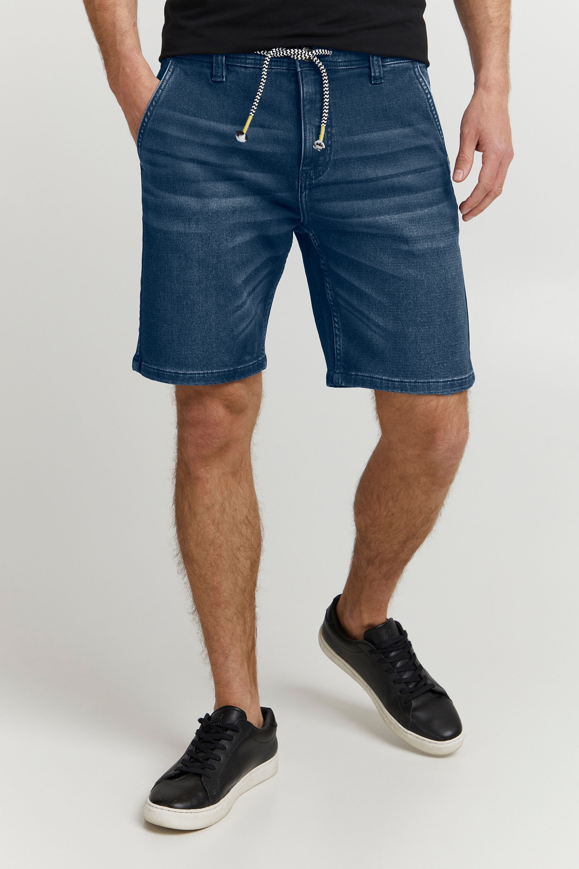 Indicode Jeansshorts »Jeansshorts IDGodo«