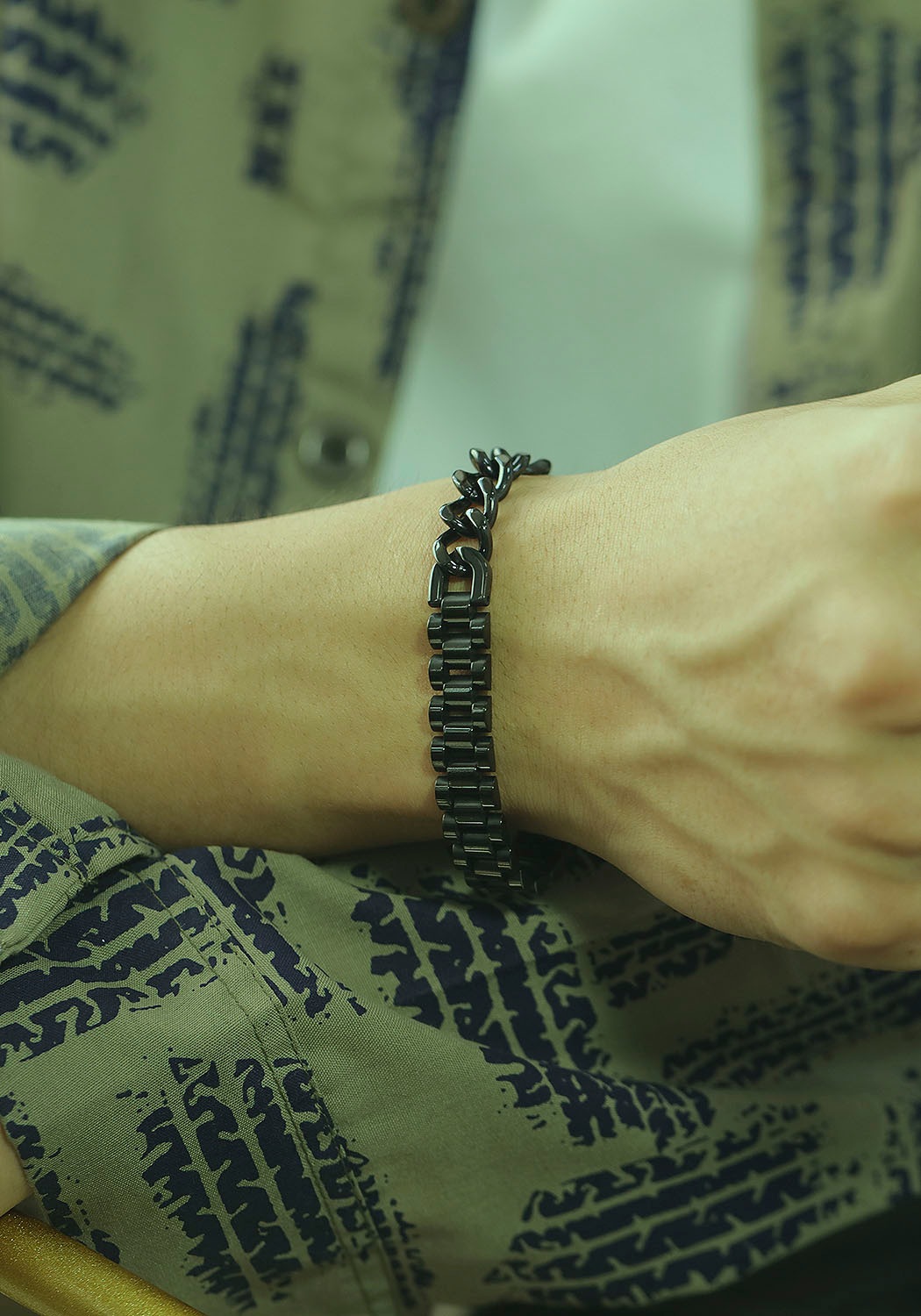 Firetti Edelstahlarmband »Schmuck Geschenk Armband Panzerkette kombiniert, verstellbar«