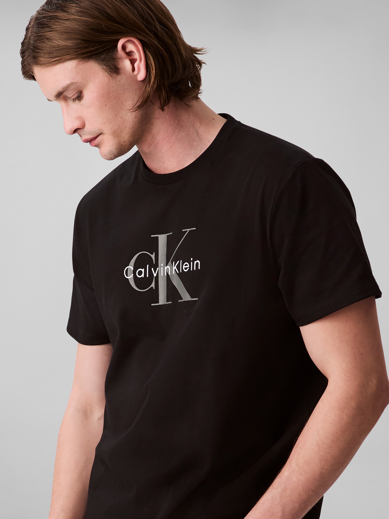 Calvin Klein Jeans T-Shirt »SS Hero Monologo Tee 20s«, Mit Rundhalsausschnitt, regular fit
