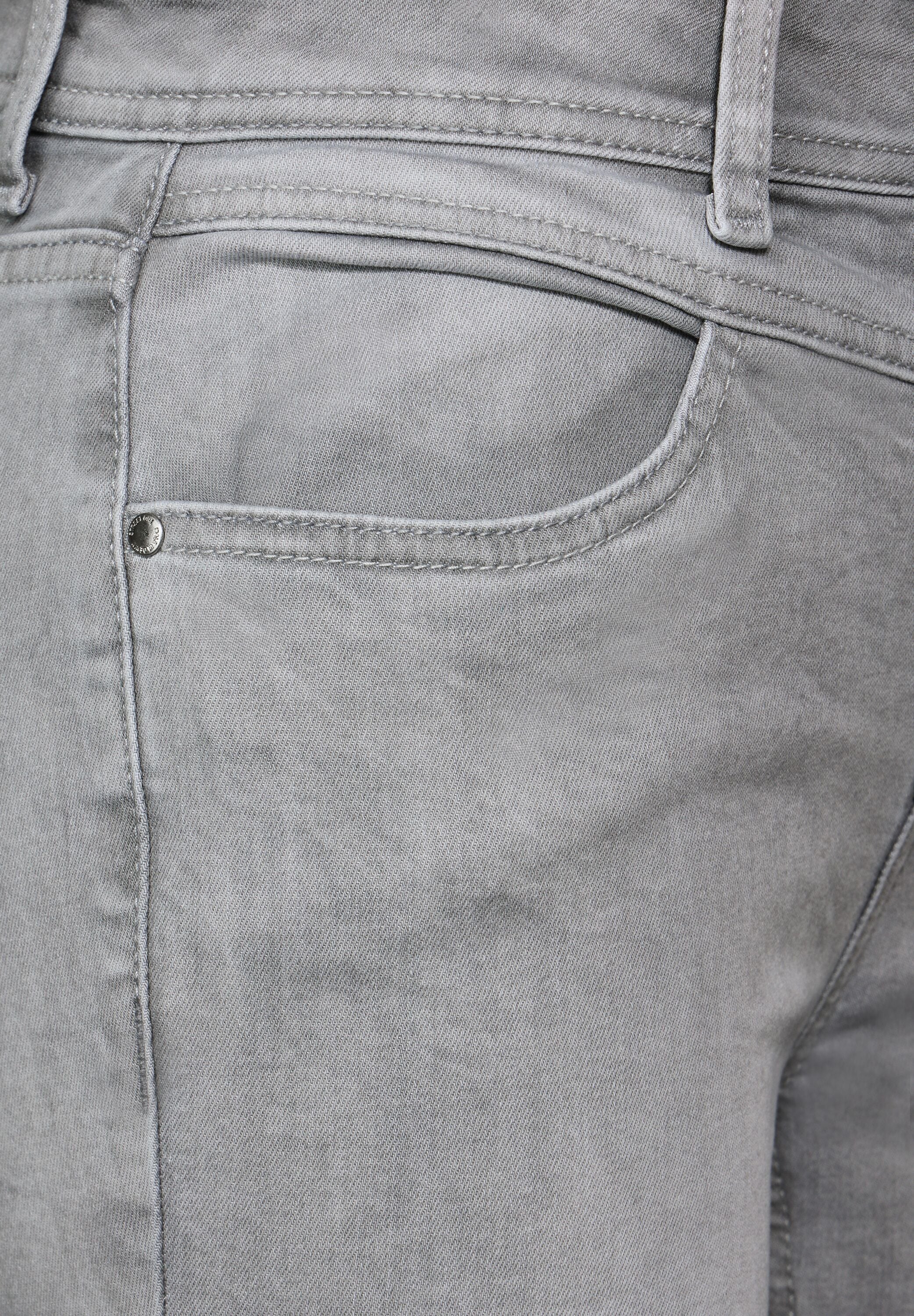 STREET ONE Slim-fit-Jeans, in grauer Waschung