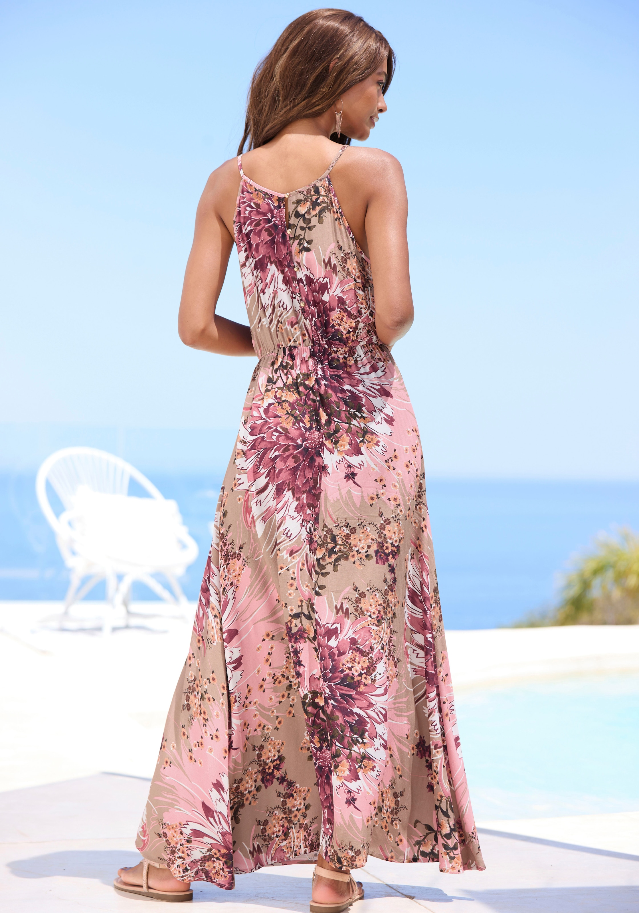 LASCANA Maxikleid, mit Alloverdruck, luftiges Sommerkleid, Strandkleid