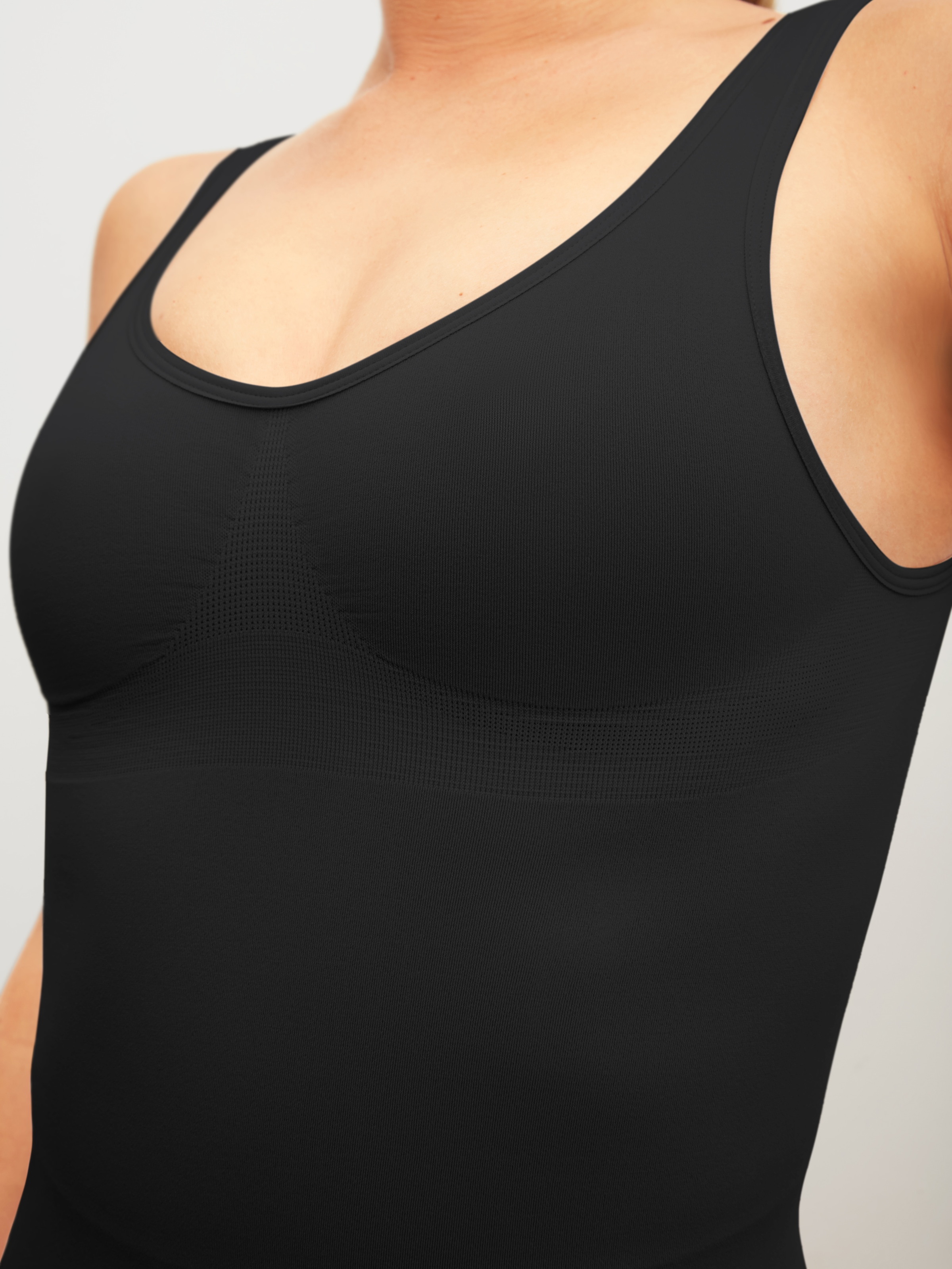 CALIDA Tanktop »Seamless Shape« leichter Shape-Effekt, Single-Jersey Qualität