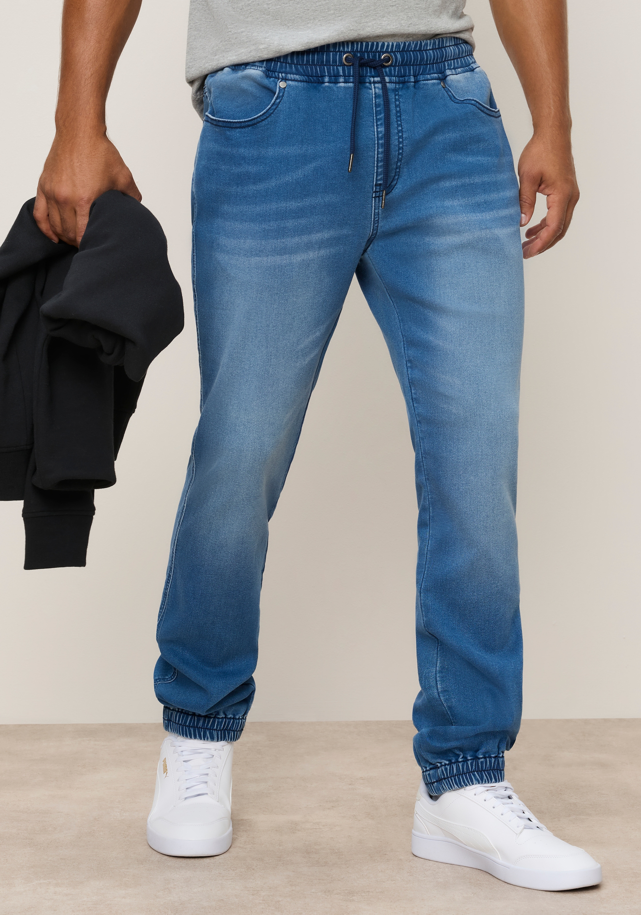 Bruno Banani Jogg Pants »comfort fit« mit Kordelzug, normale Leibhöhe, lange Schnittform, in 32 und 34 Inch