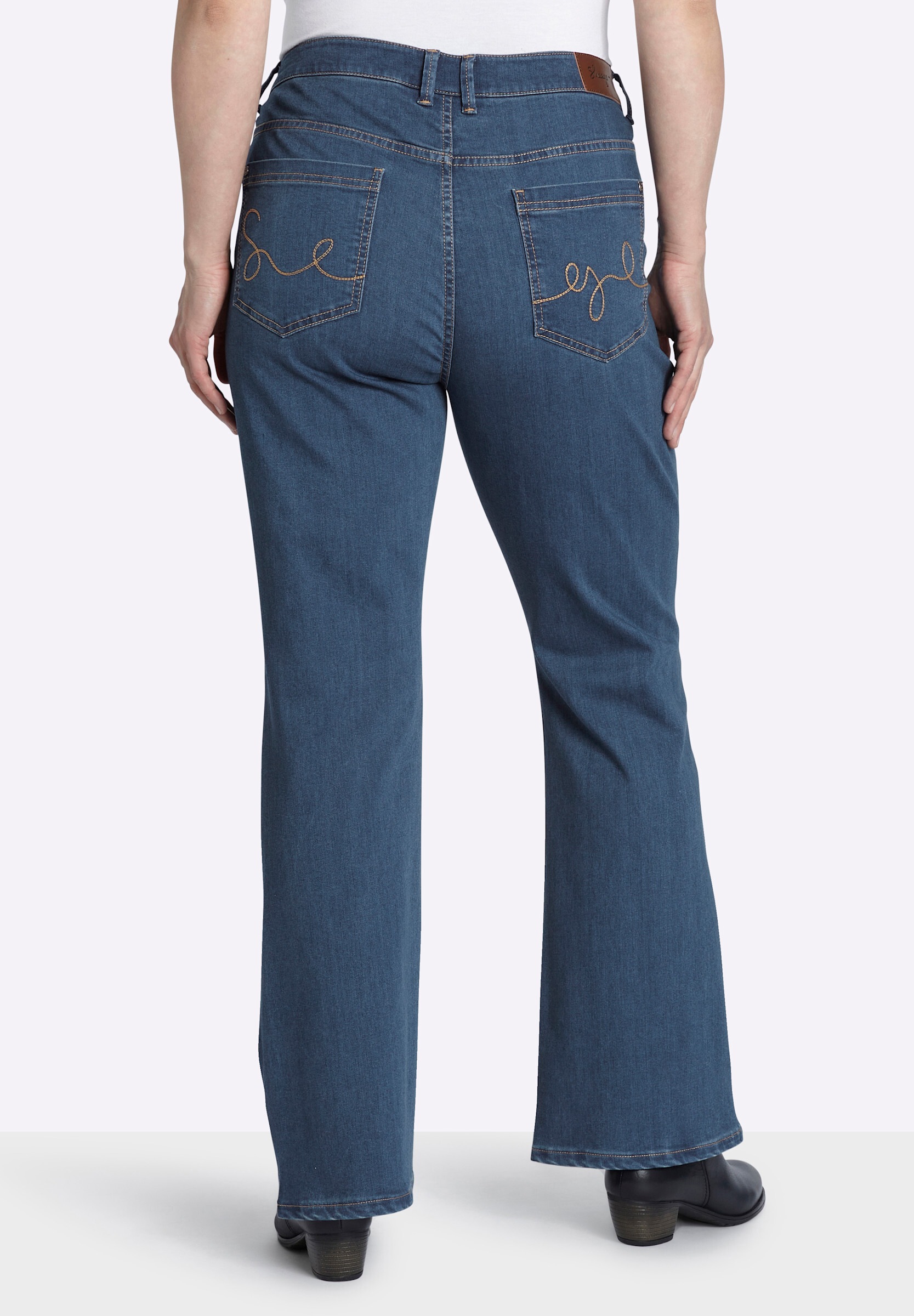 Sheego 5-Pocket-Jeans »Bootcut-Jeans Bootcut-Jeans in 5-Pocket-Form«