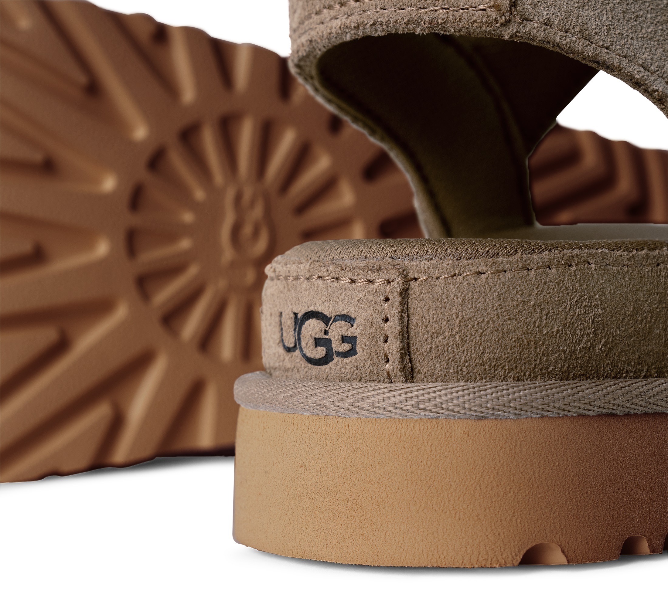 UGG Plateausandale »W GOLDENSTAR«, Plateausandale, Sandalette mit Klettverschluss