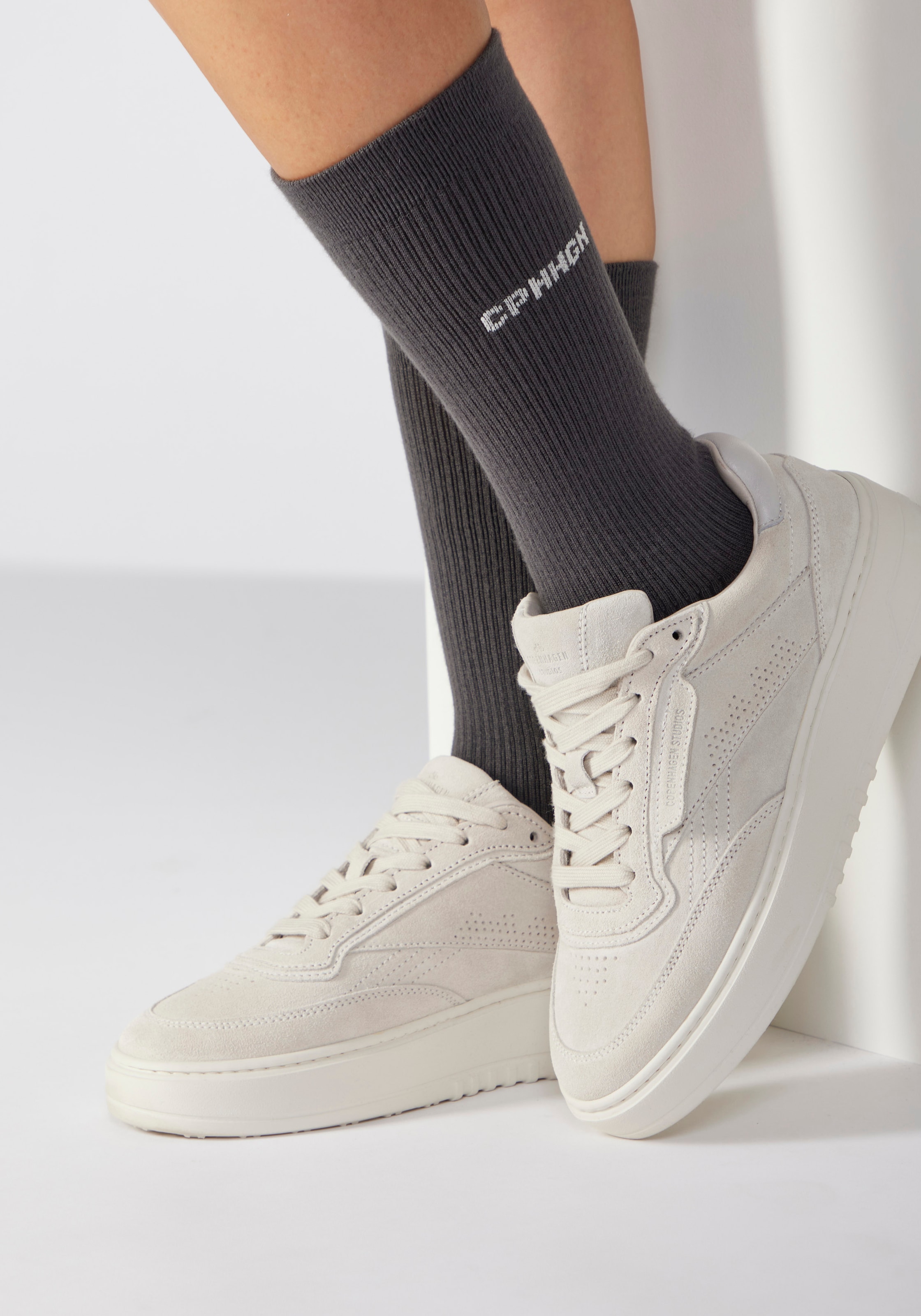 Copenhagen Studios Basicsocken Packung, 3 Paar tlg. mit Rippstruktur und Stickerei