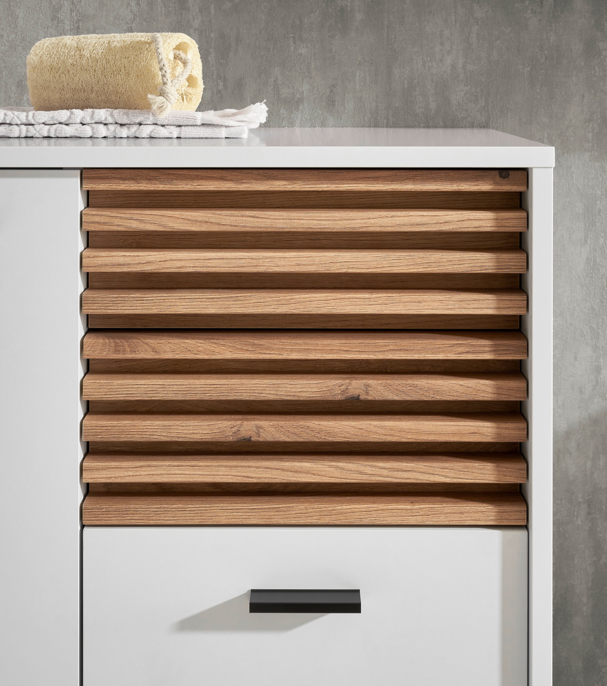 BASIC by Balculina Hochschrank »Liguria B/H/T 38x191x35 cm« 1 Stk. tlg. Breite 38cm, Unterflurauszug, FSC-Mix 70%