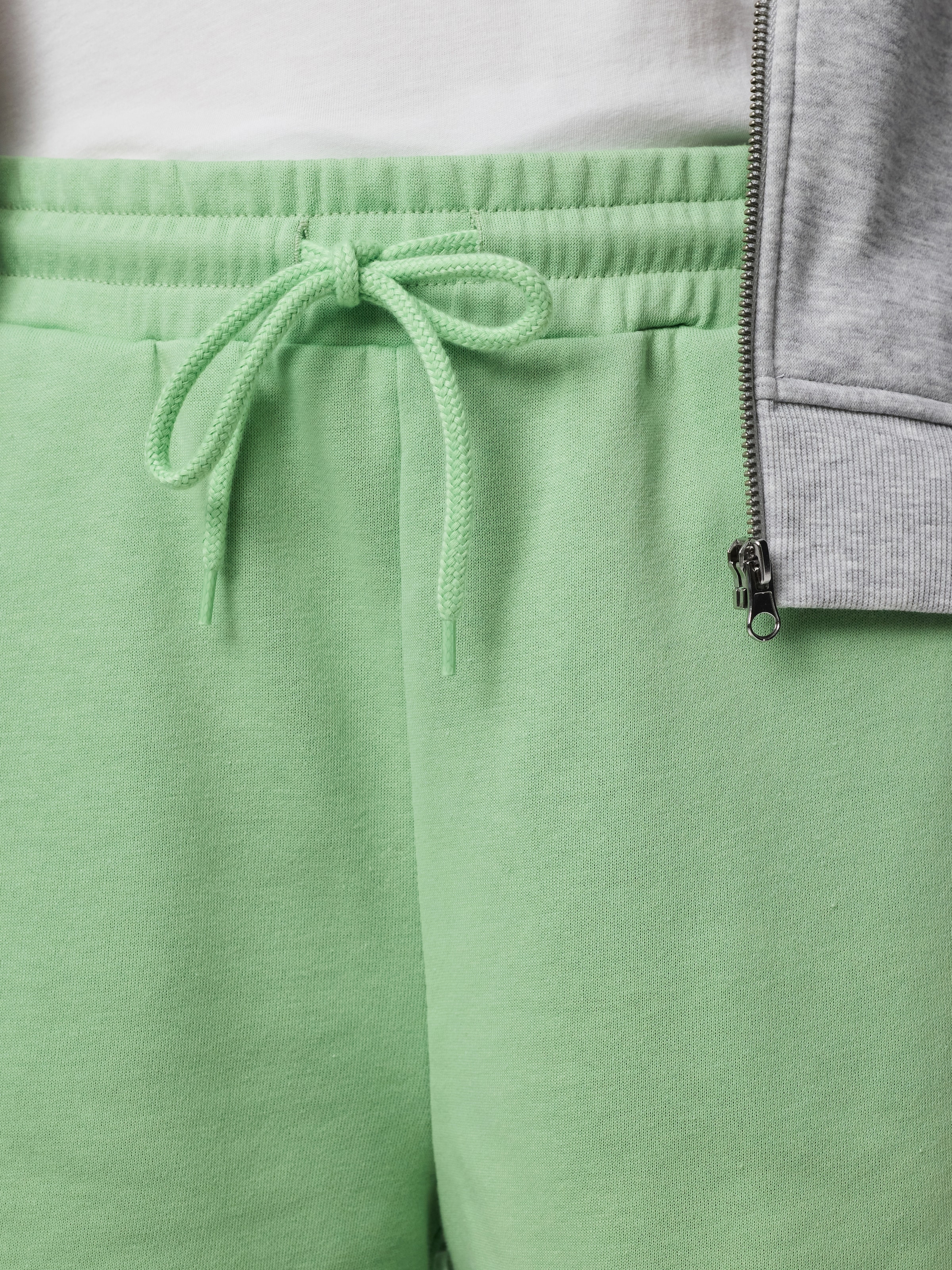 pieces Sweatshorts »PCCHILLI SUMMER HW SHORTS UB NOOS BC«  mit Eingrifftaschen
