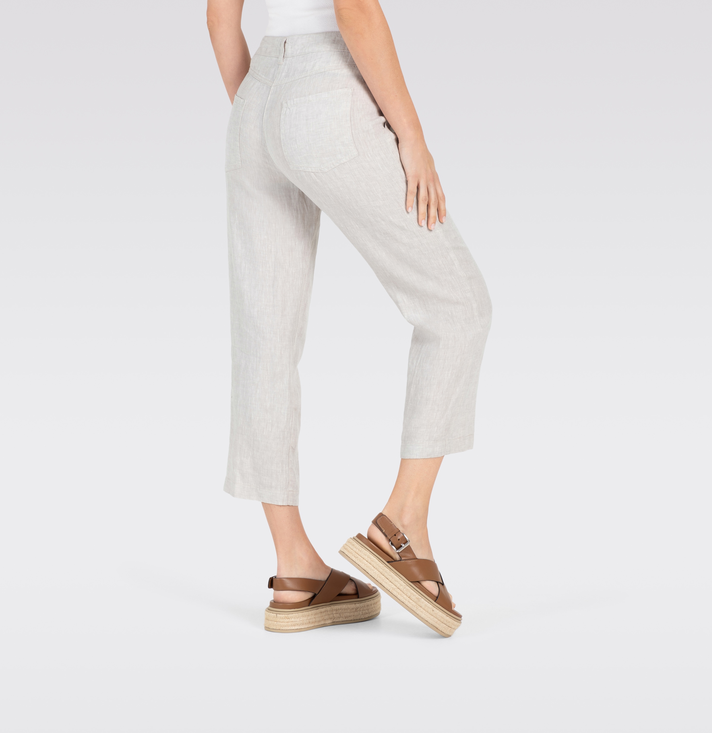 MAC Leinenhose »NORA cropped«, temperaturausgleichend und angenehm auf der Haut