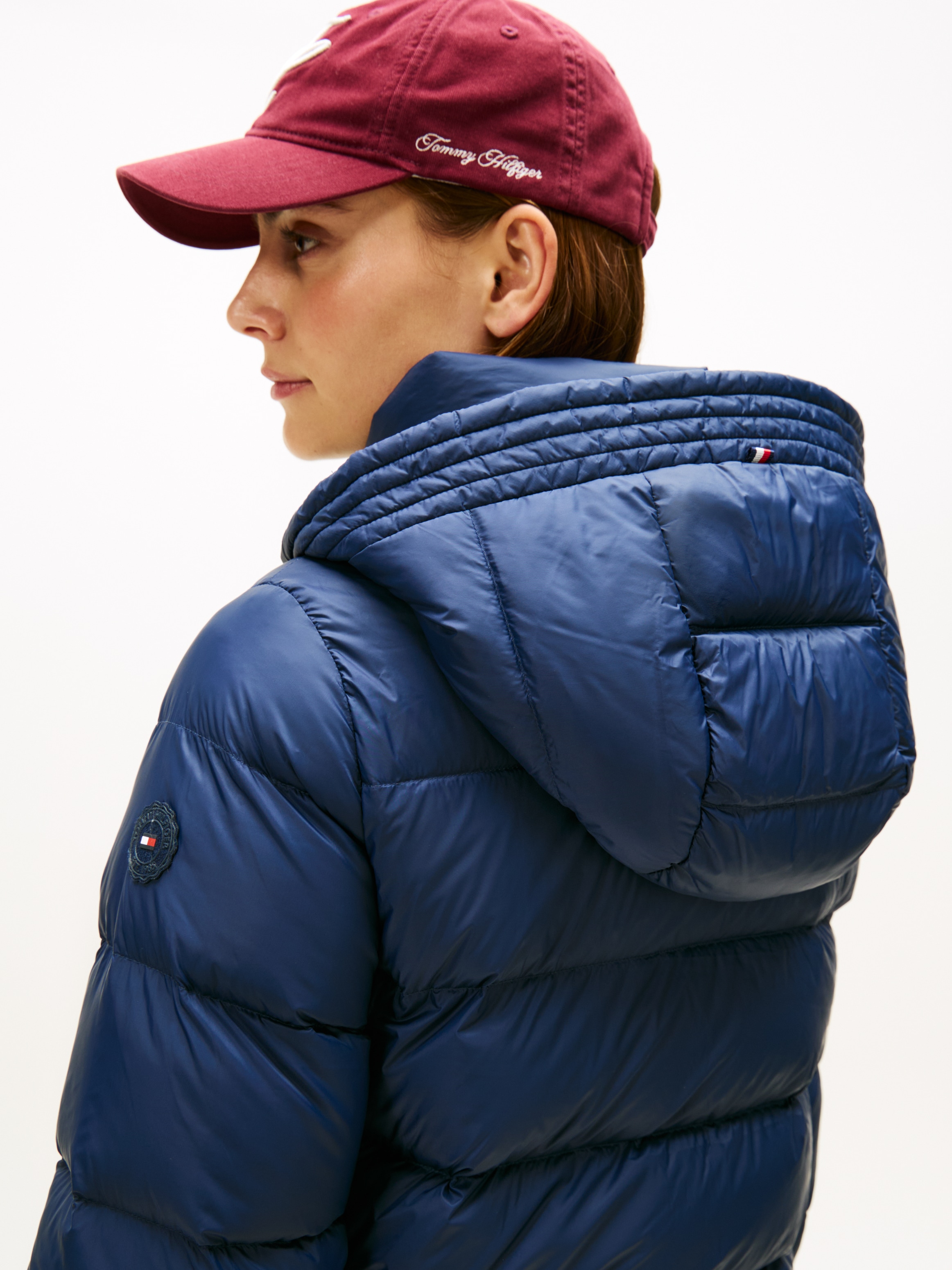 Tommy Hilfiger Steppjacke »LW DOWN CASUAL JACKET« mit Kapuze mit Logoprägung