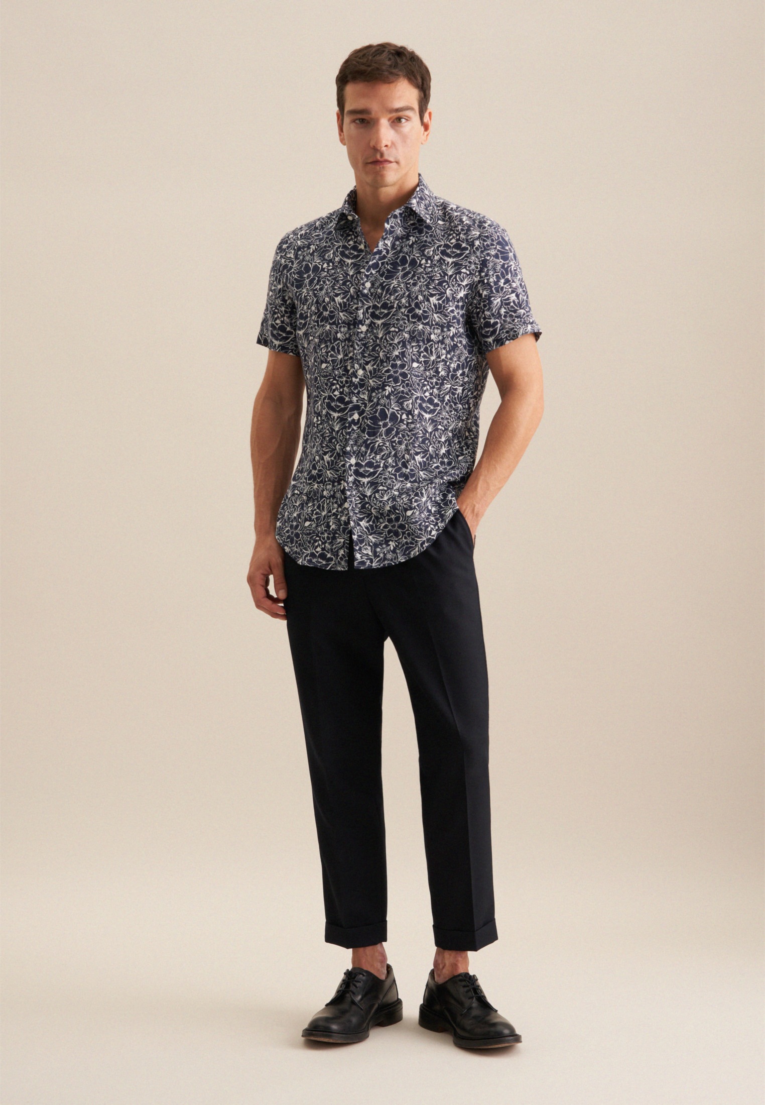 seidensticker Businesshemd »Slim«, Slim Kurzarm Kentkragen Floral