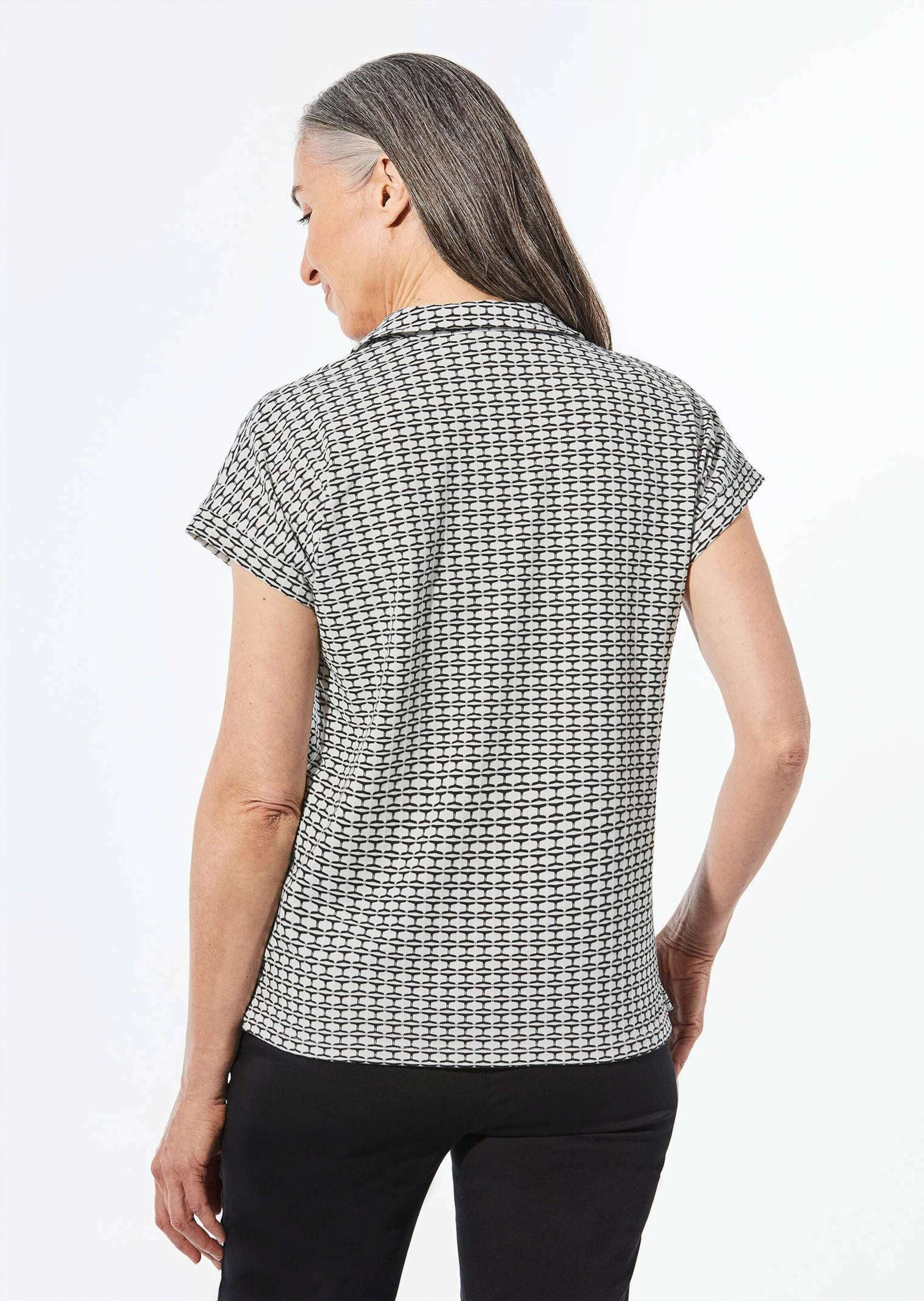 GOLDNER Kurzarmshirt »Kurzgröße Shirt mit dezentem Jacquard«