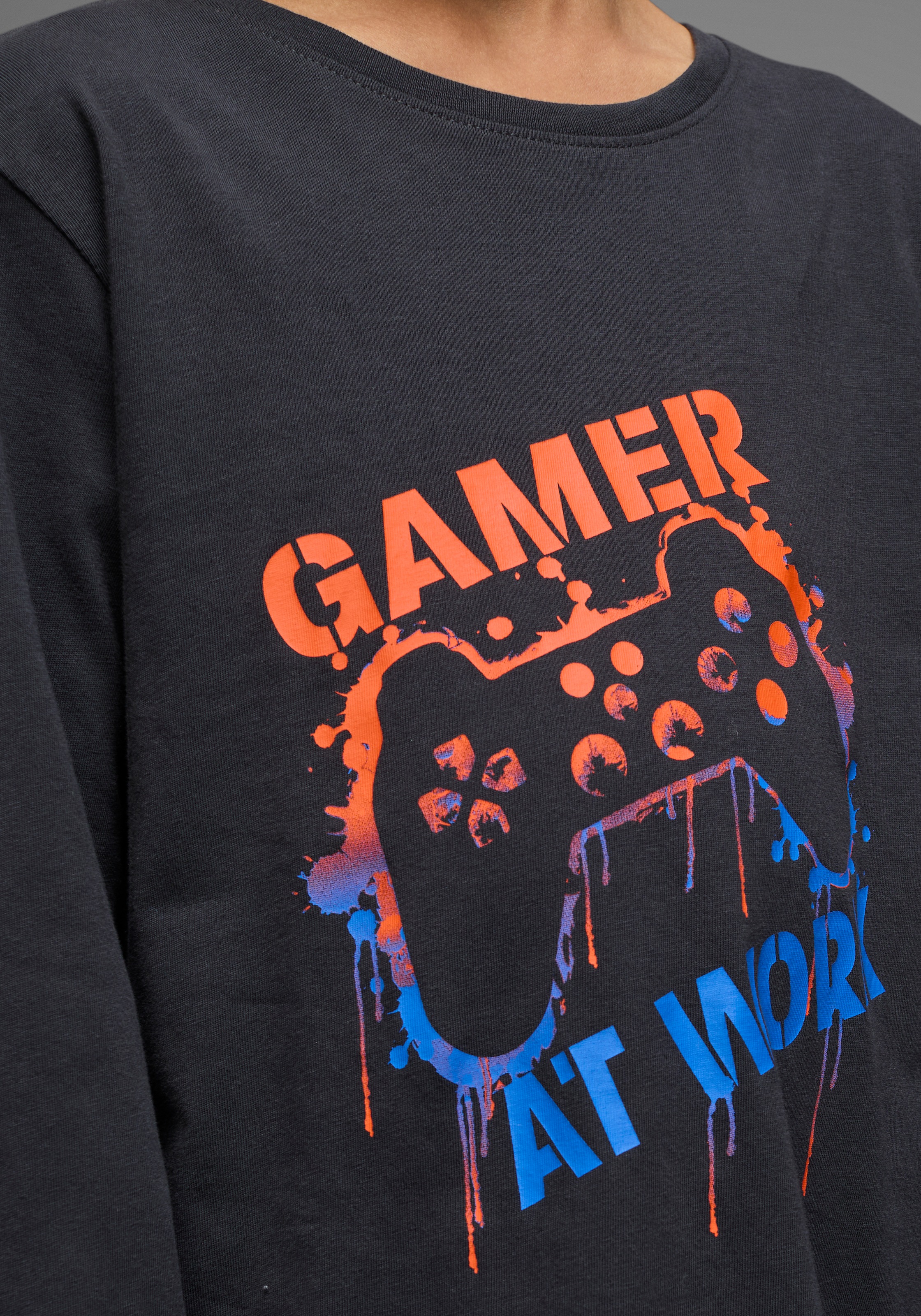 KIDSWORLD Langarmshirt »GAMER AT WORK«, langärmlig, aus Baumwolle, aus Jerseystoff