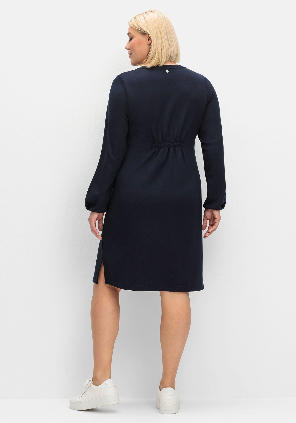 Sheego Shirtkleid »Shirtkleid in schwerer Qualität, mit Raffung hinten«