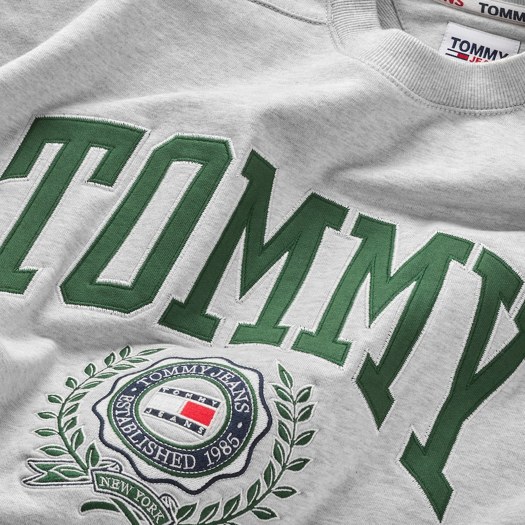 Tommy Jeans Sweatshirt »TJM BOXY COLLEGE GRAPHIC CREW«