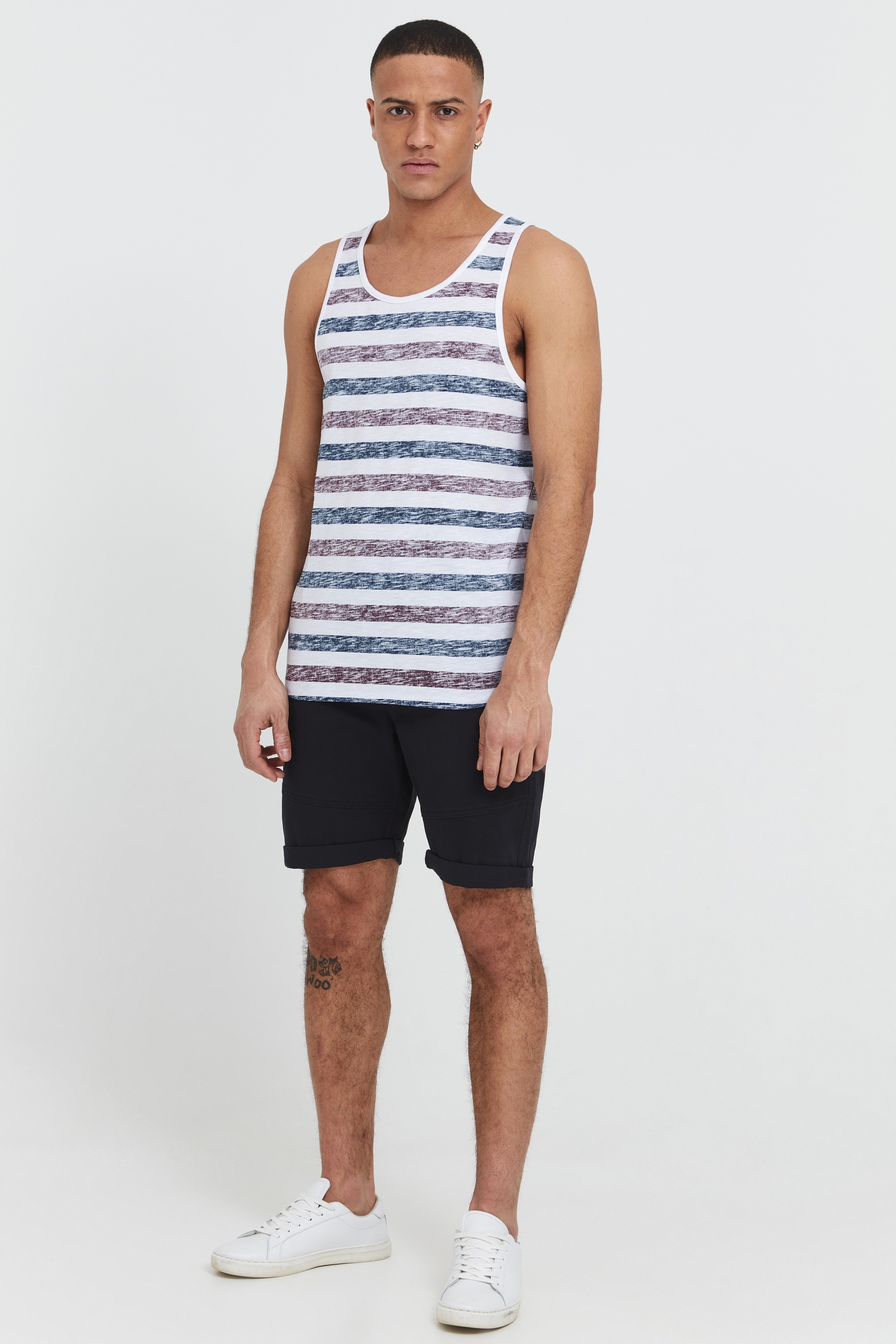 !Solid Chinoshorts »Chinoshorts SDHenk«
