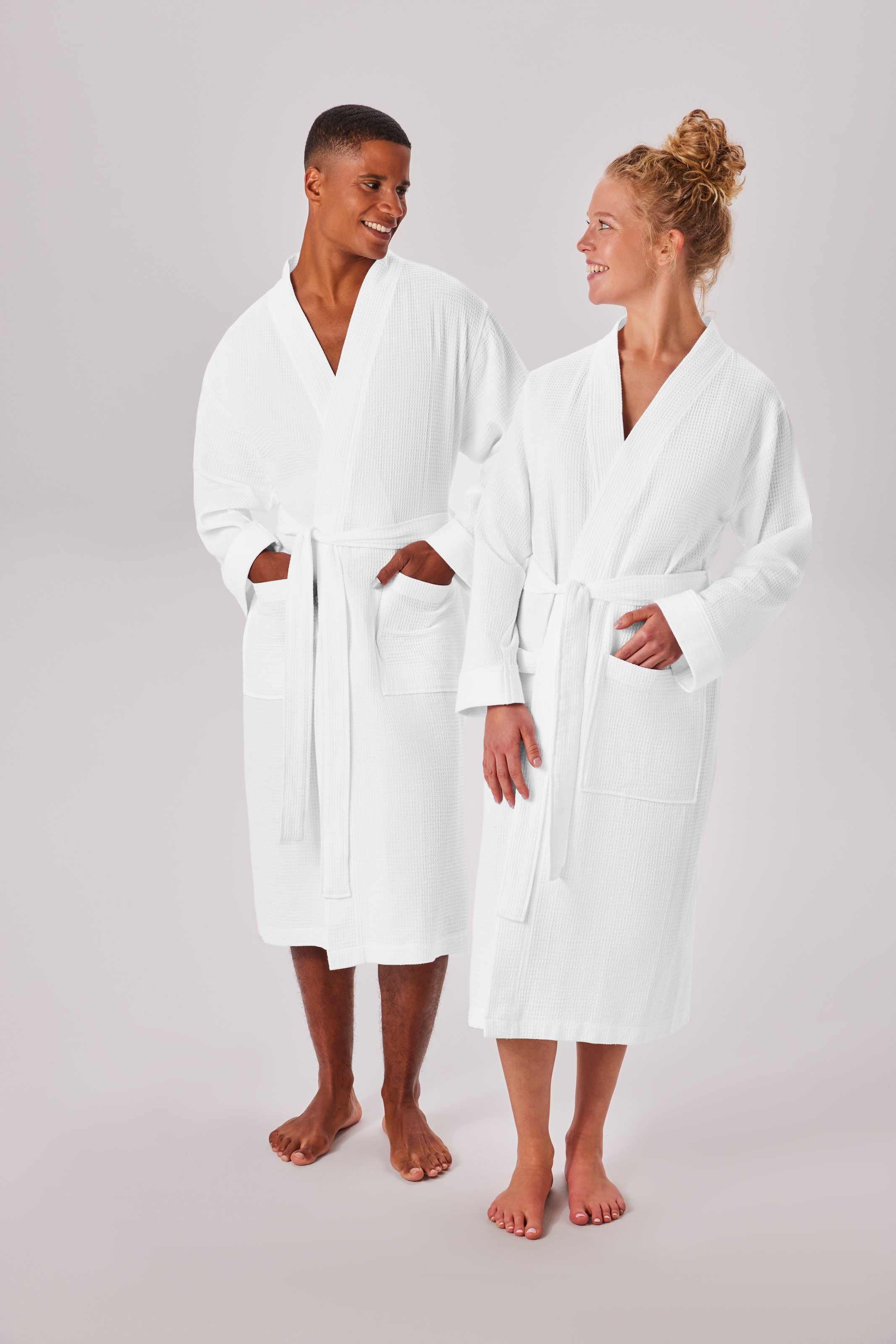 OTTO home Unisex-Bademantel »Vanessa, ideal für Sauna & Spa, Hotelbademantel, Morgenmantel« 1 Stk. Taschen, Damen & Herren, Waffelpiqué, sehr leichte Qualität, S-3XL