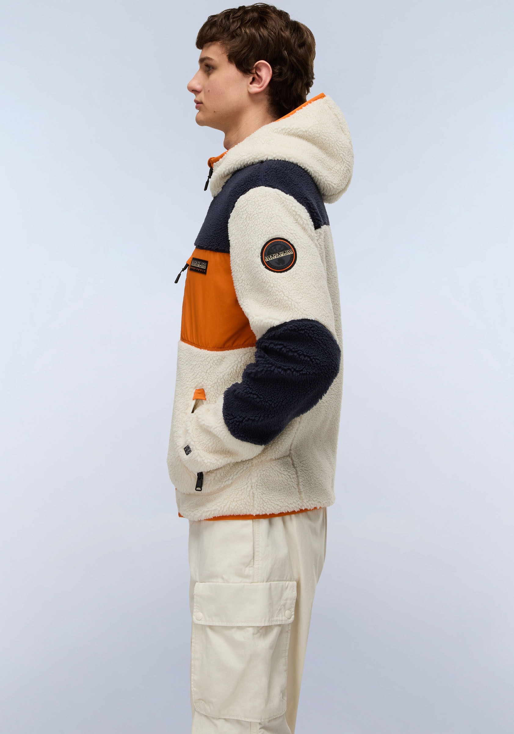 Napapijri Plüschjacke »YUPIK«, mit Kapuze, mit kontrastfarbenen Details