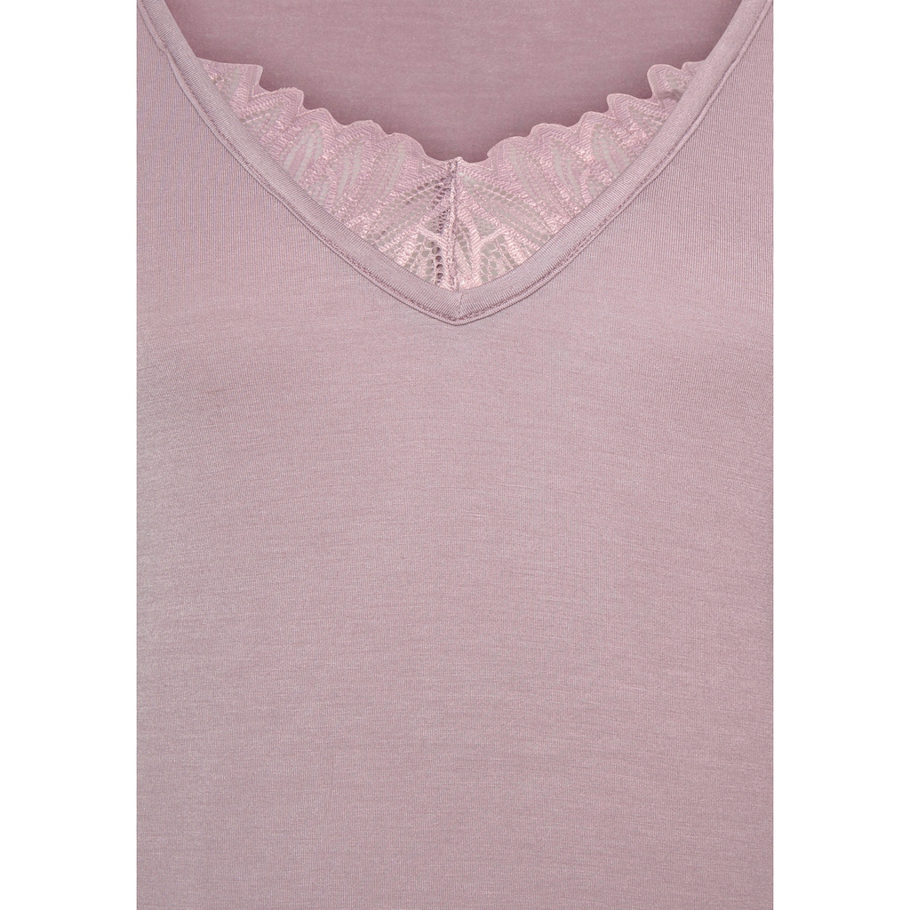 LASCANA Pyjamaoberteil, mit Spitzendetails