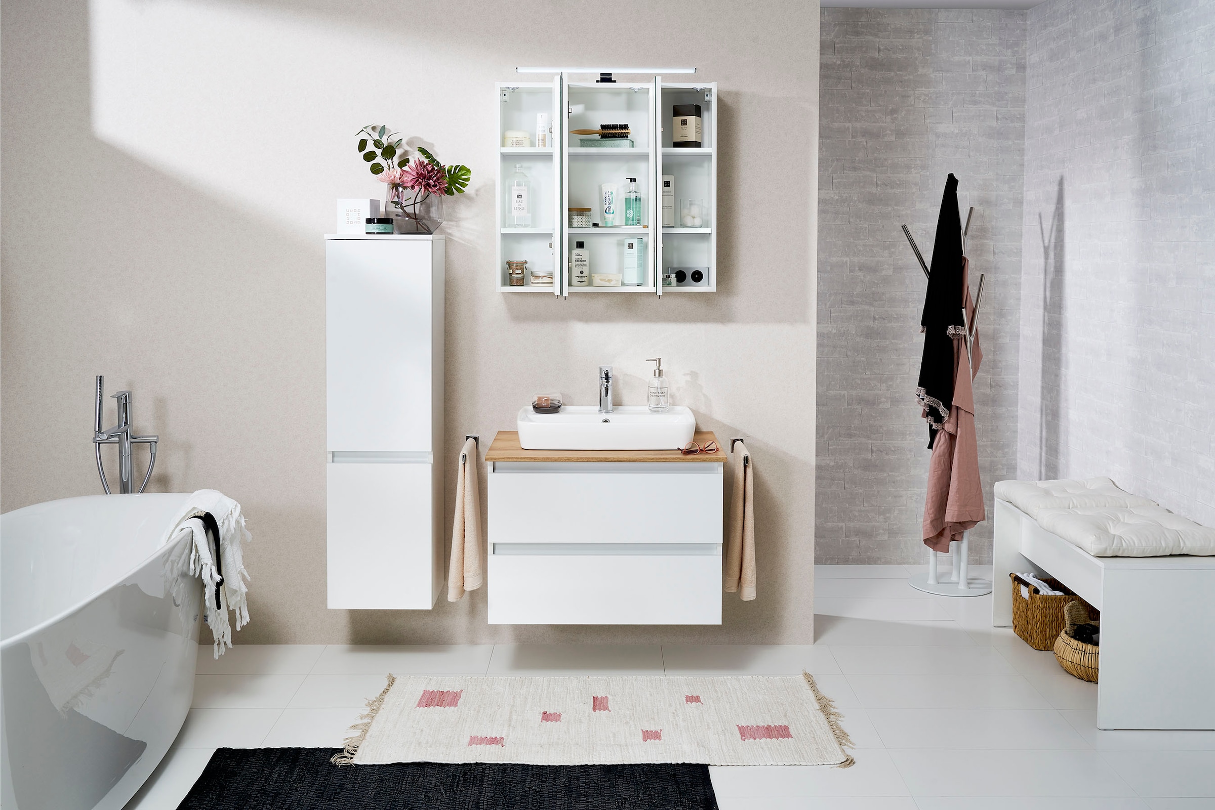 Saphir Badmöbel-Set »Quickset 360 3-teilig, Keramik-Aufsatzbecken mit LED-Spiegelschrank« 5 Stk. tlg.