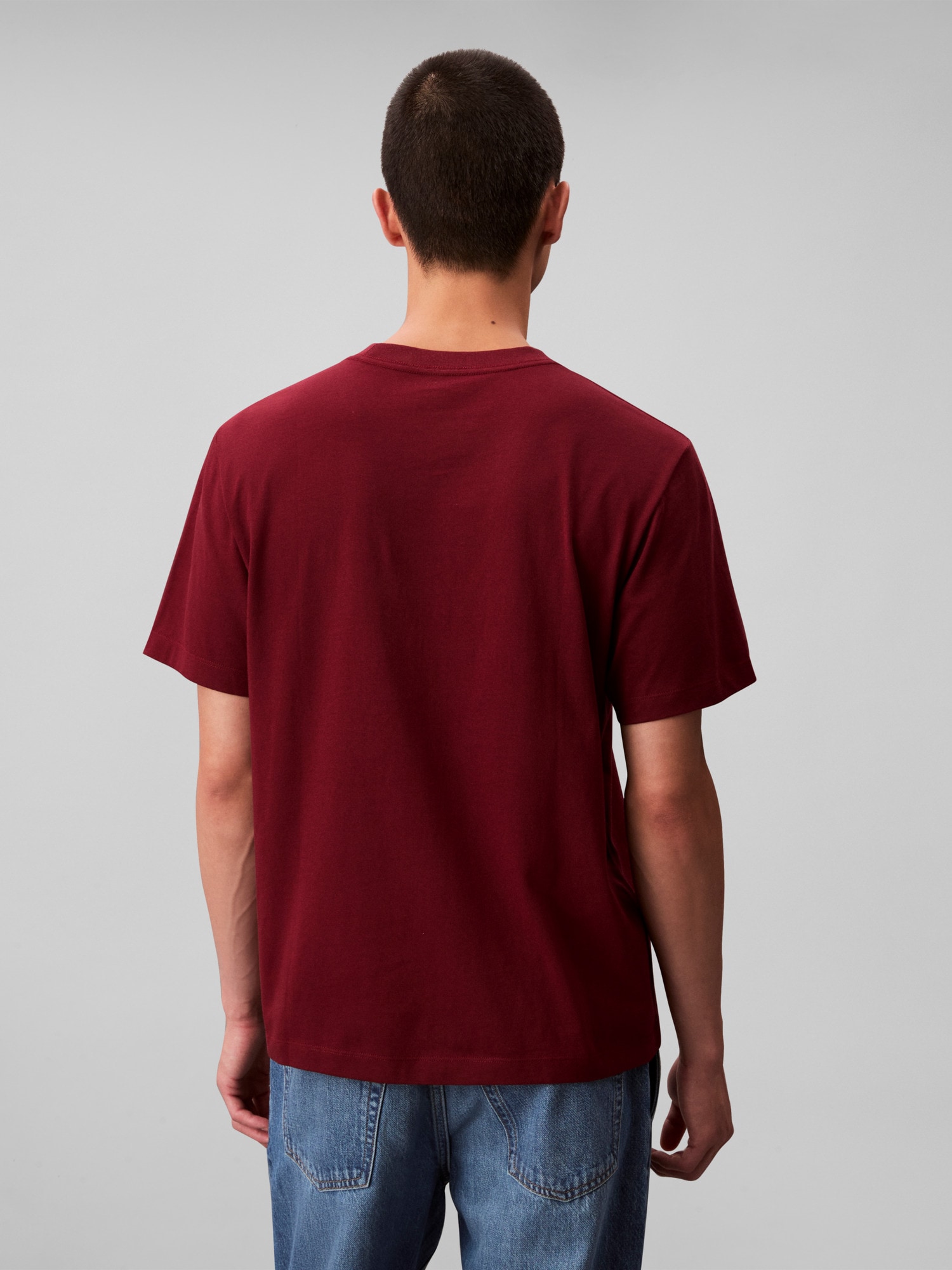 Calvin Klein T-Shirt »SS 20S EU CALVIN CURSIVE GRAPHIC«, Mit Rundhalsausschnitt, regular fit