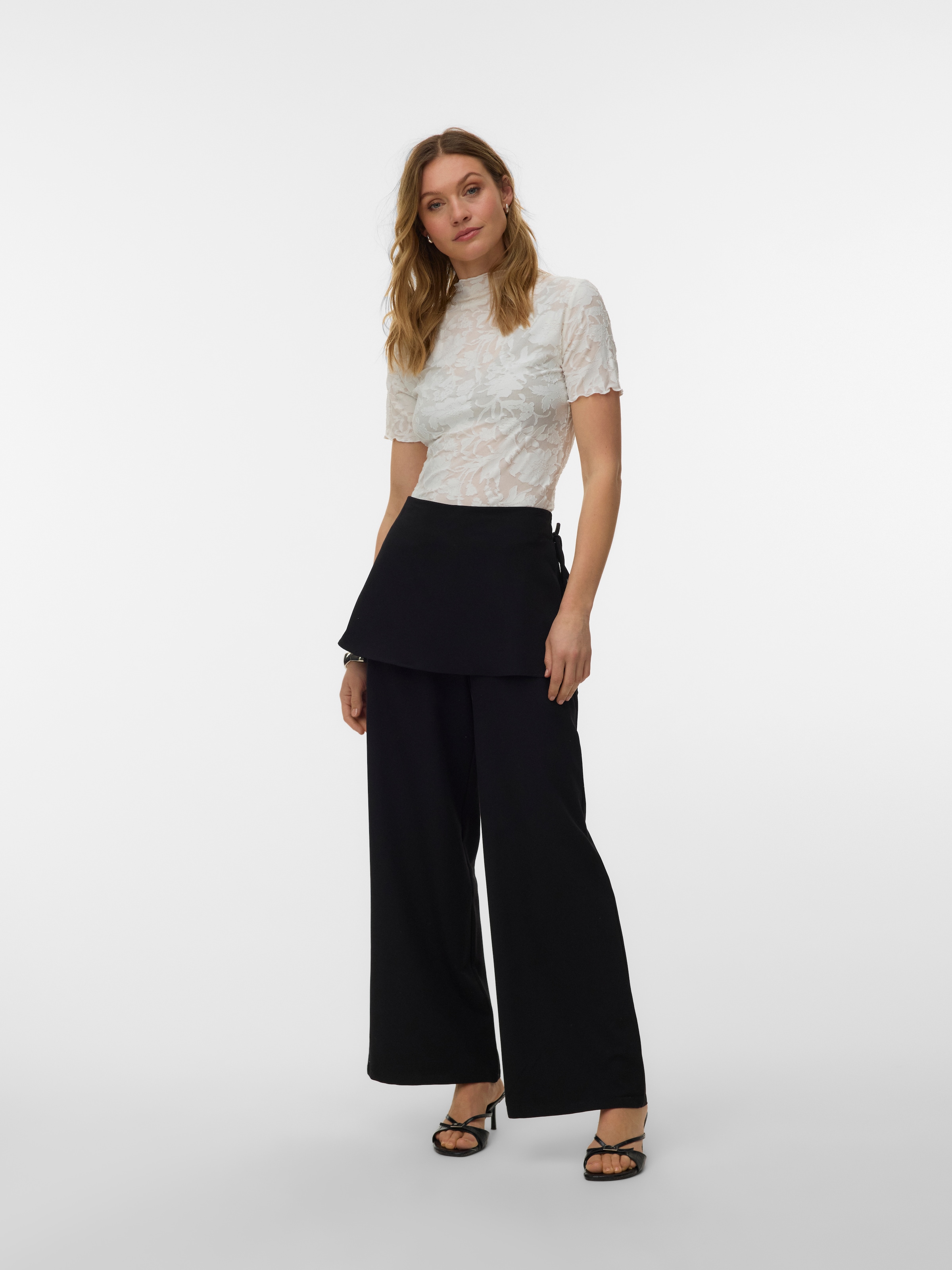 Vero Moda Kurzarmshirt »VMLAYLA SS TOP JRS NOOS« Materialmix