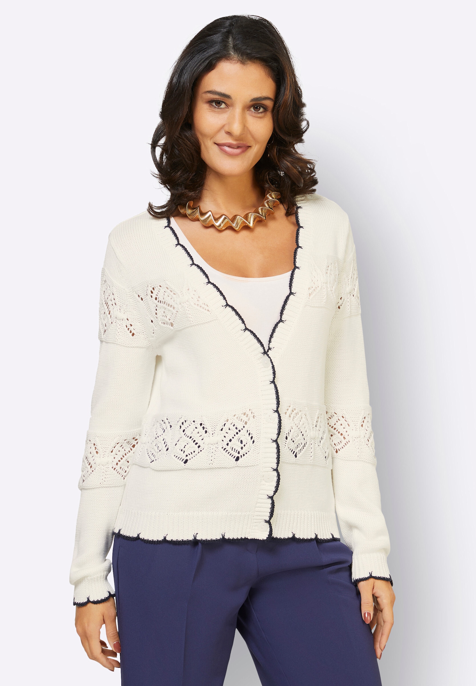 creation L Strickjacke »Strickjacke Ajourstrickjacke mit kontrastfarbigen Kanten«