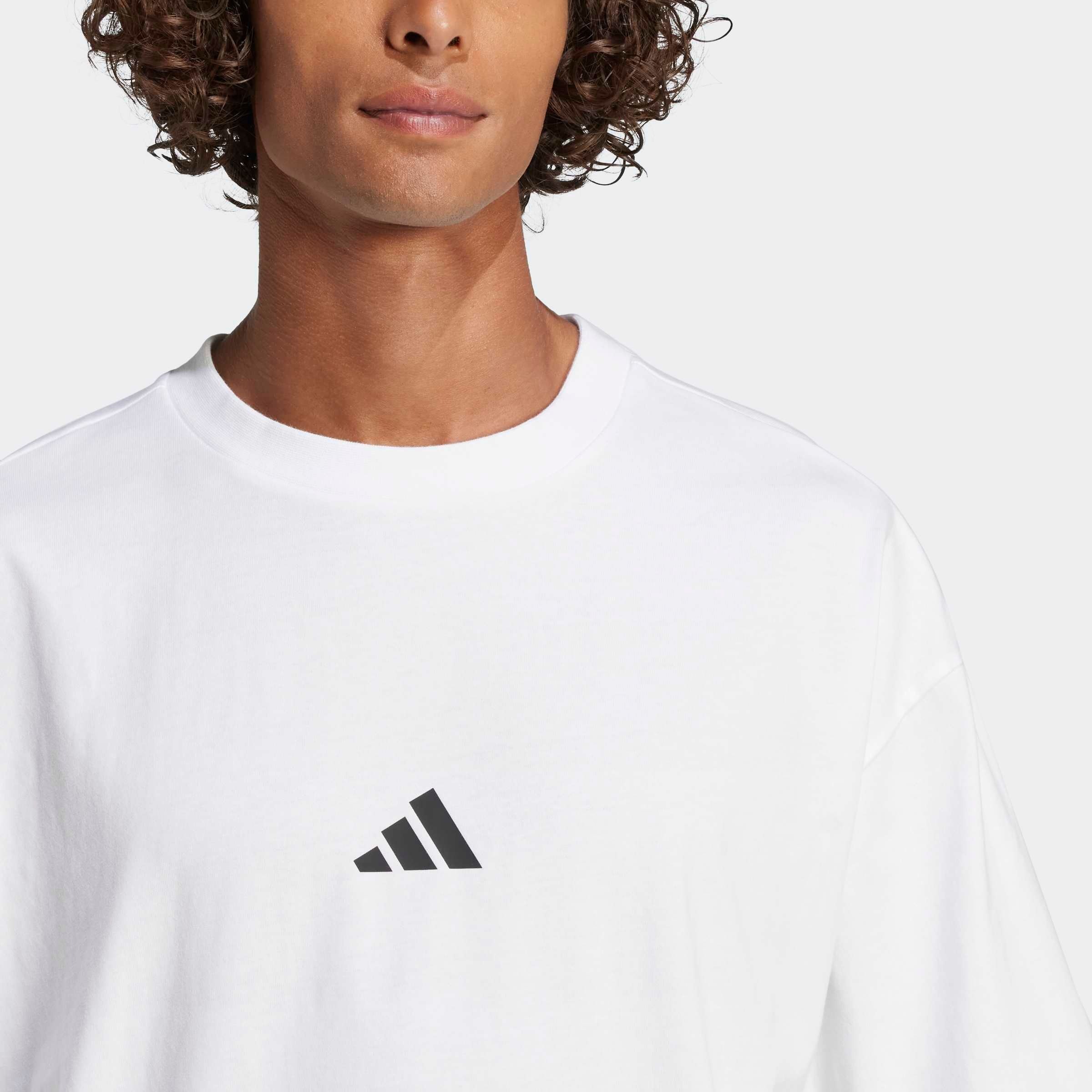 adidas Sportswear T-Shirt »FUTURE ICONS SMALL LOGO« sportlicher Stil, Kurzarm, mit kleinem 3-Streifen Logo