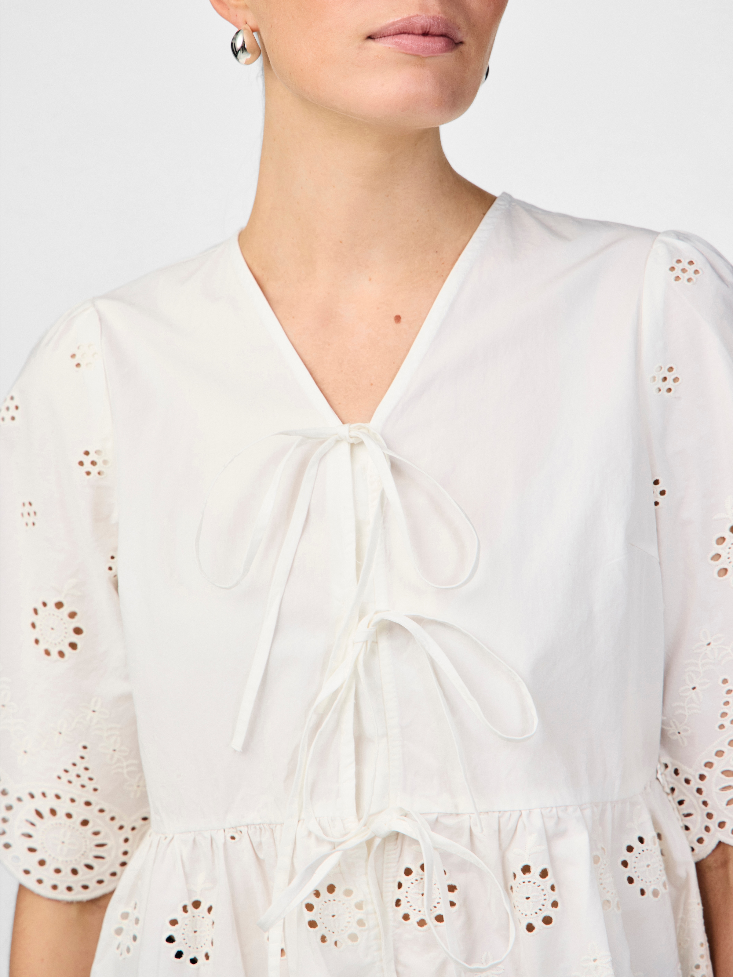 Y.A.S Spitzenbluse »YASCORNELIA 2/4 TIE TOP S. NOOS« Baumwolle, regular fit