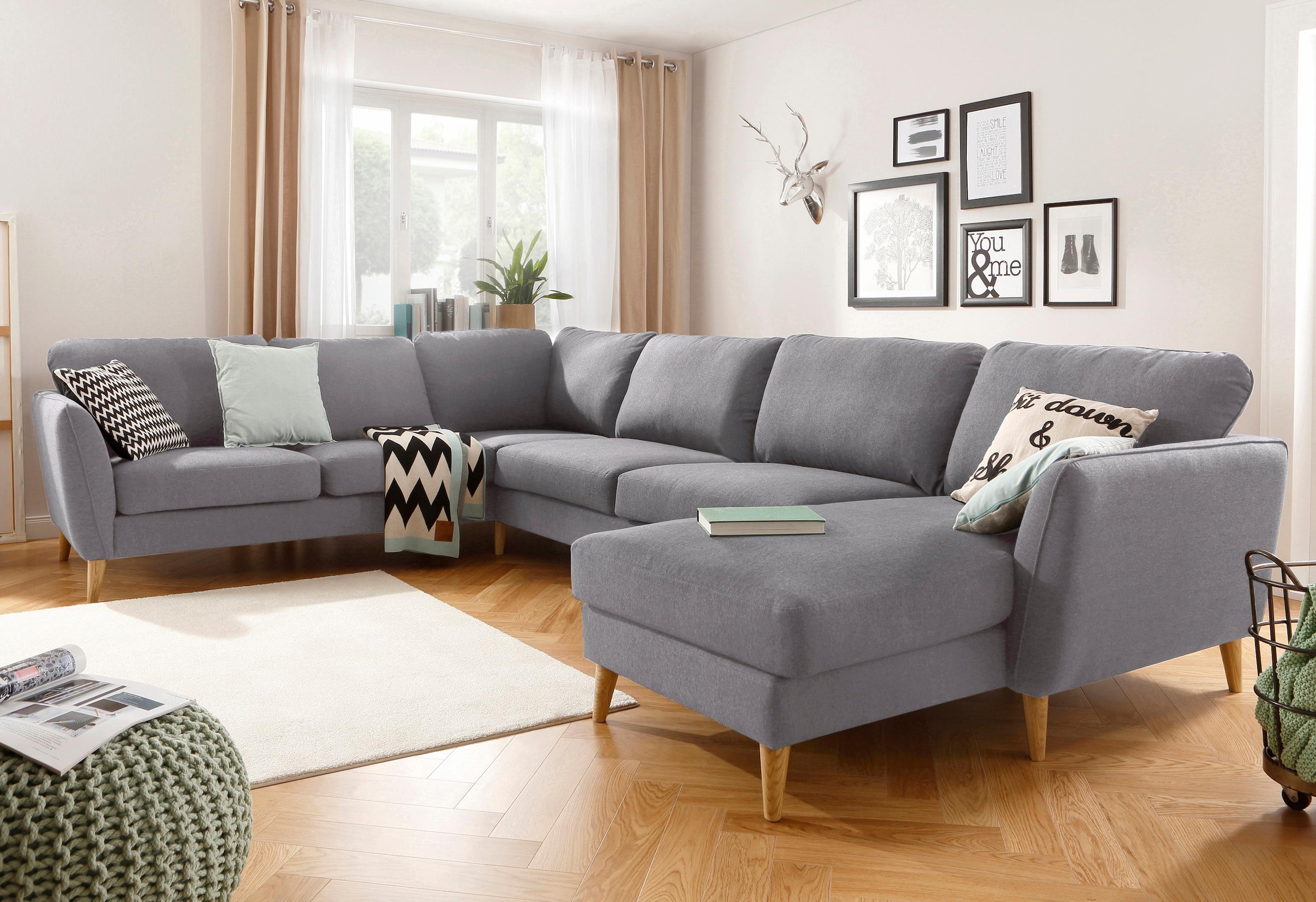 Home affaire Wohnlandschaft »MARSEILLE XXL 349cm, U-Form, Ottomane rechts/links wählbar«, Massivholzbeine Eiche, Landhausstil, Wellenunterfederung