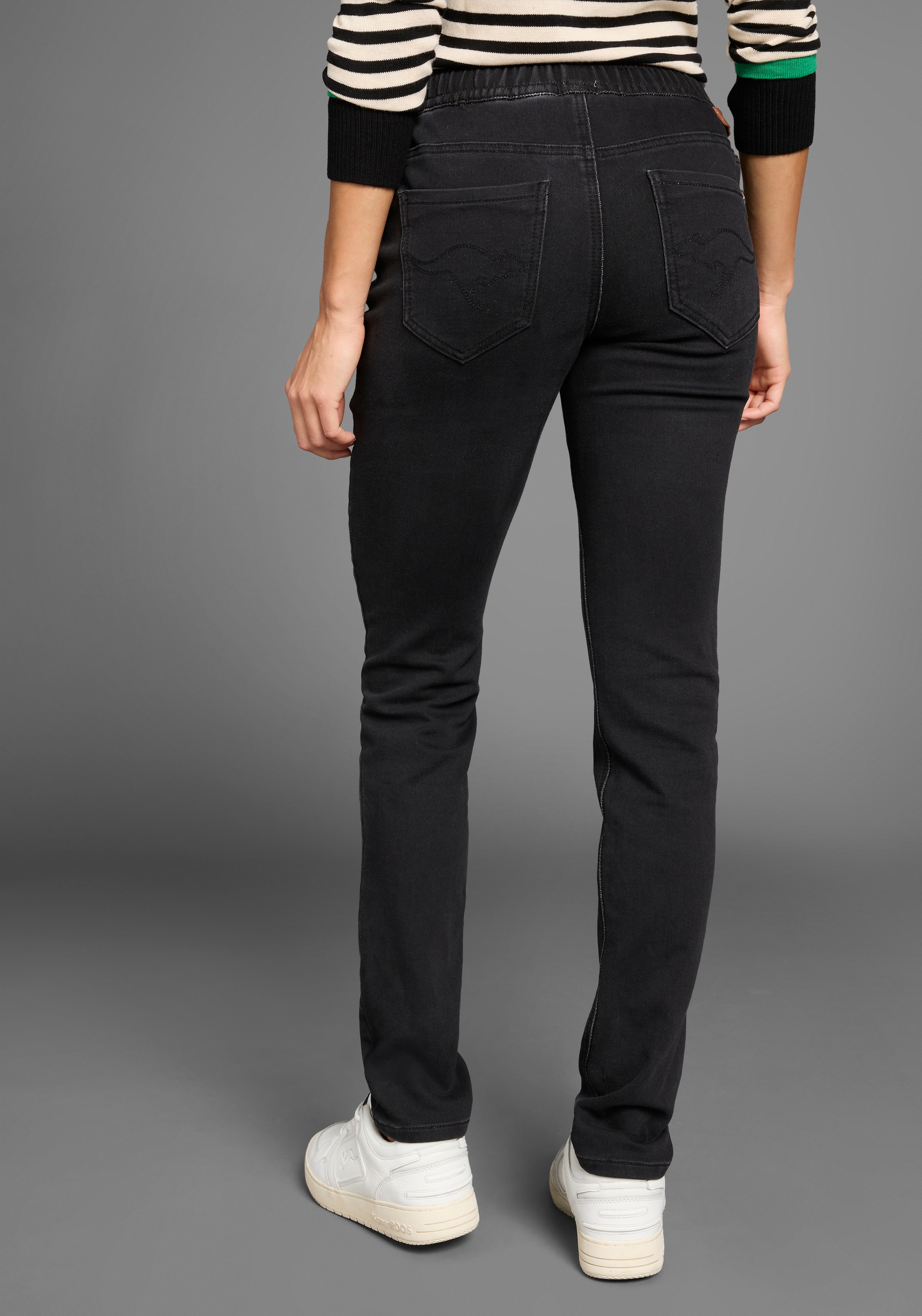 KangaROOS Jogg Pants, entspannte Passform, weite Beinform