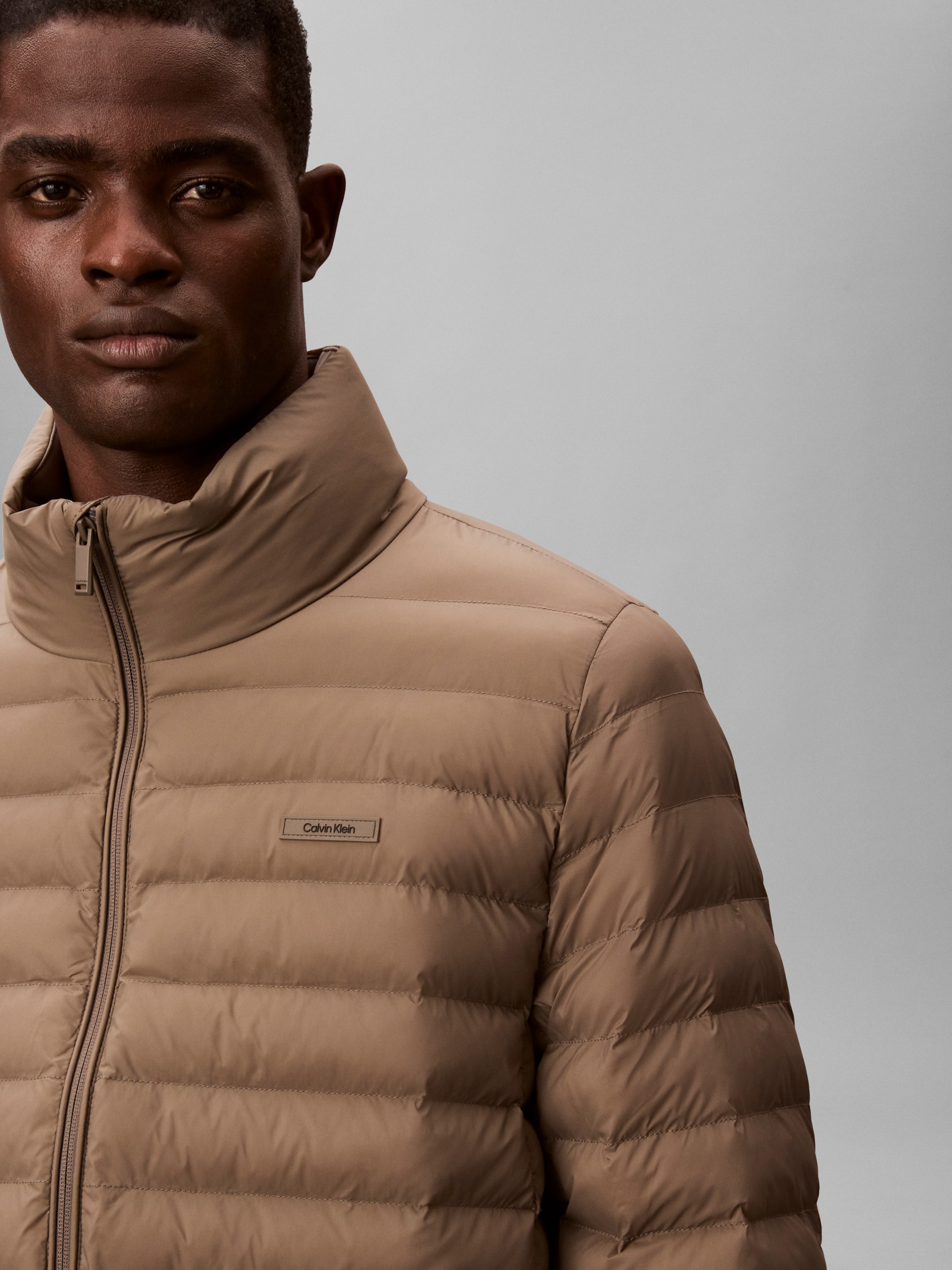 Calvin Klein Steppjacke »LS LT WT NYLN CHNNLD« ohne Kapuze Mit Rundhalsausschnitt