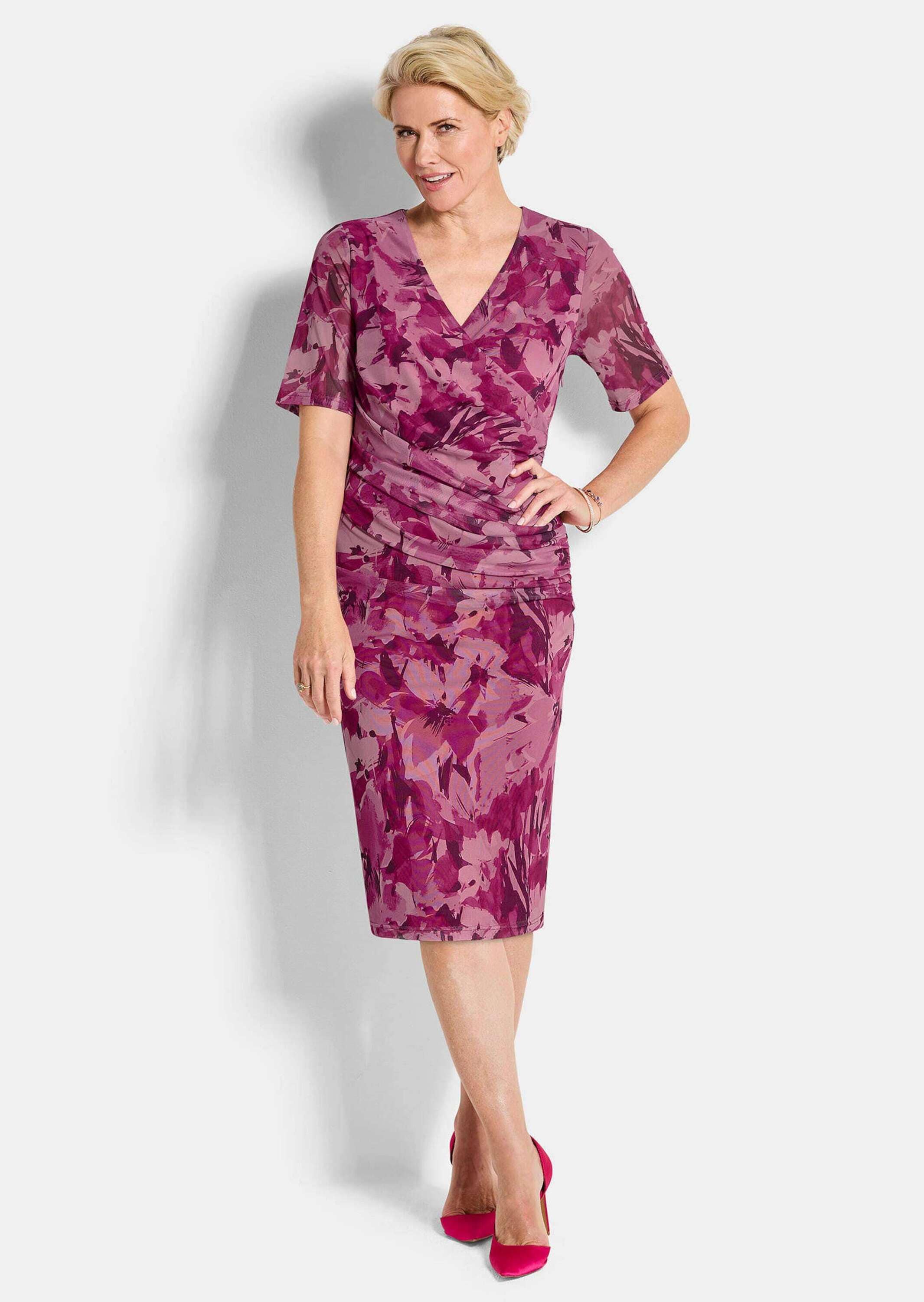 GOLDNER Abendkleid »Kurzgröße Mesh-Kleid in Wickeloptik«