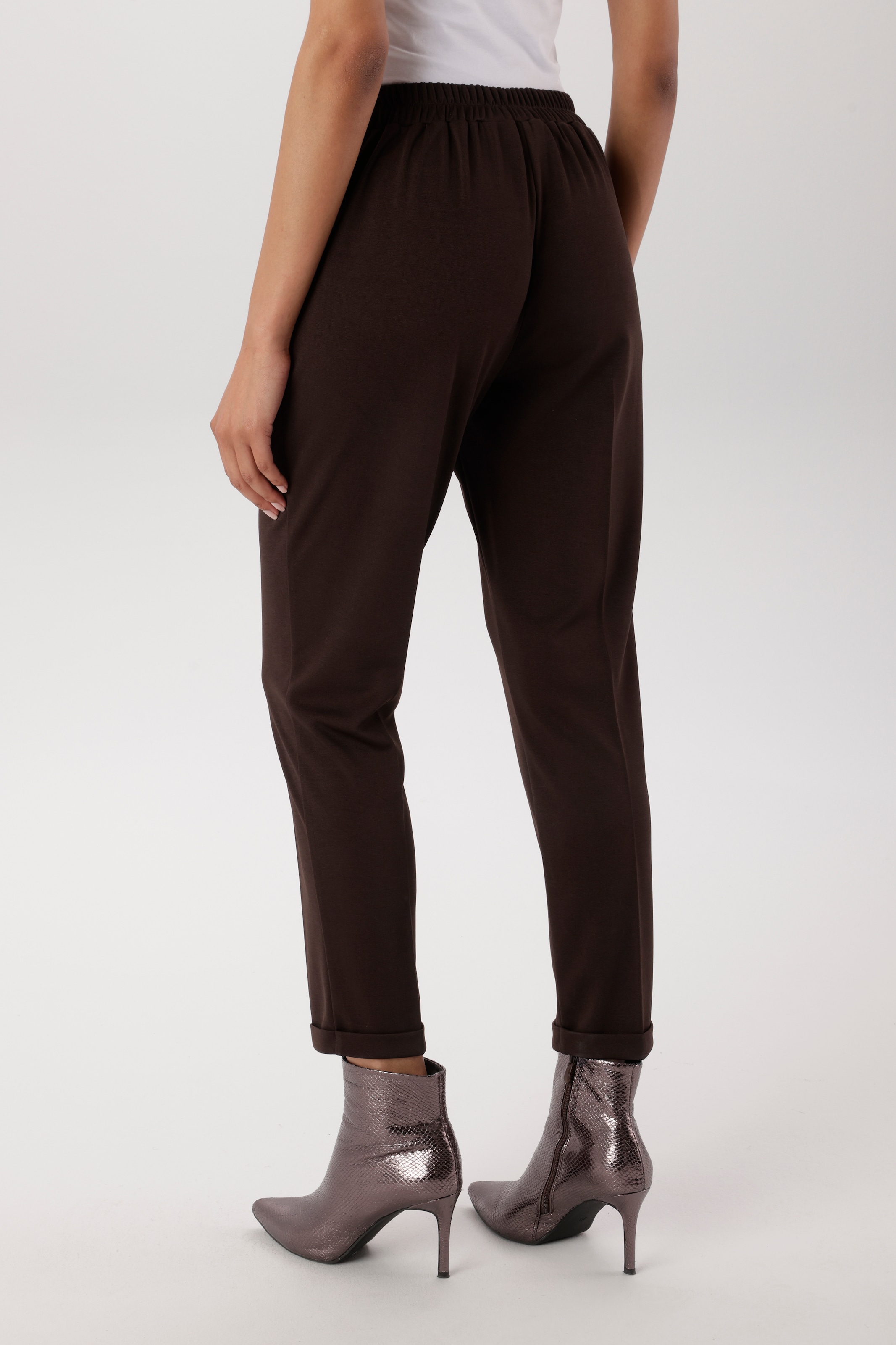 Aniston SELECTED Schlupfhose  mit Bundfalten