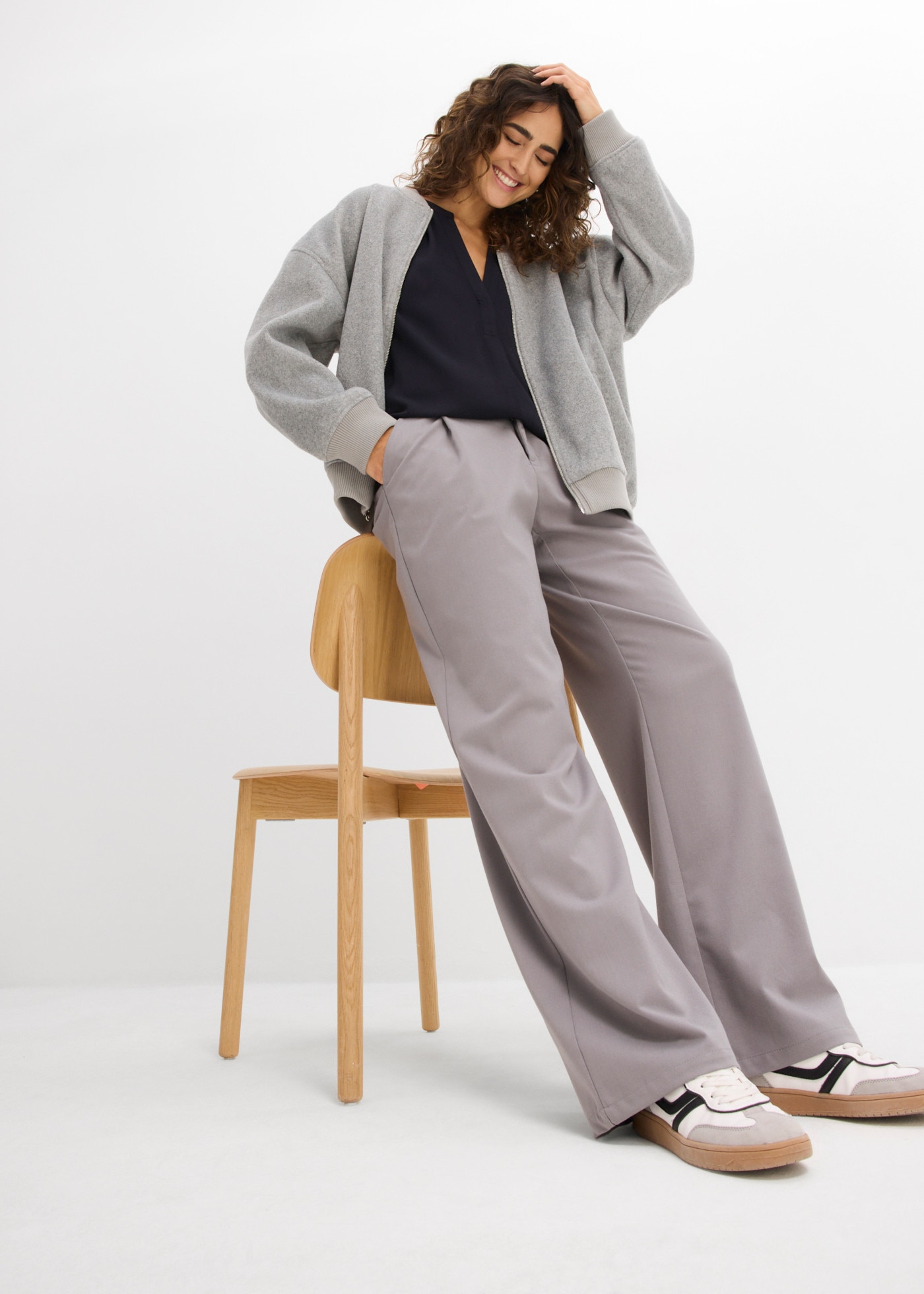 bonprix Longtunika gerader Schnitt, mit kurzem Arm, mit Henleykragen, aus Viskose