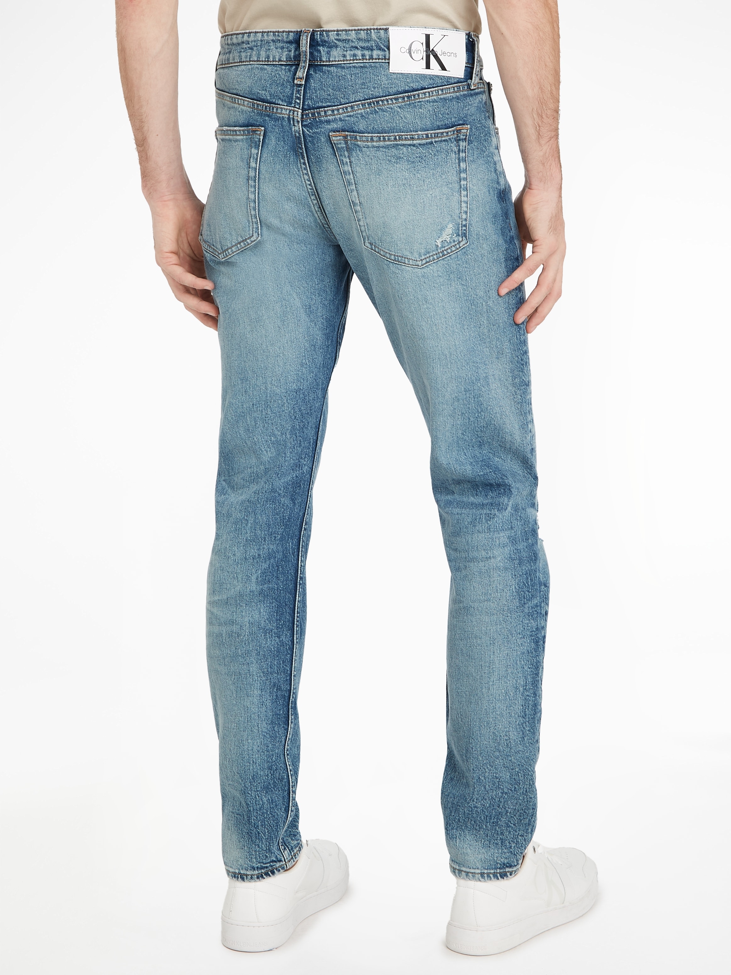 Calvin Klein Jeans Tapered-fit-Jeans »SLIM TAPER«, mit Leder-Badge