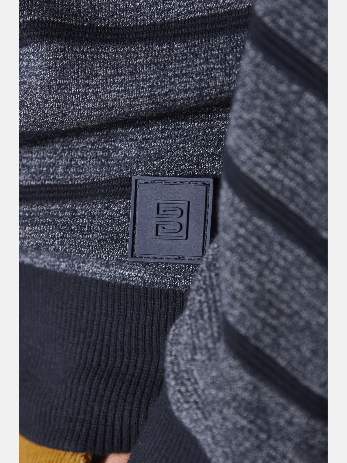 Babista Sweatshirt »Sweatshirt REMOSOTZI«, (1 tlg.), mit Umlegekragen