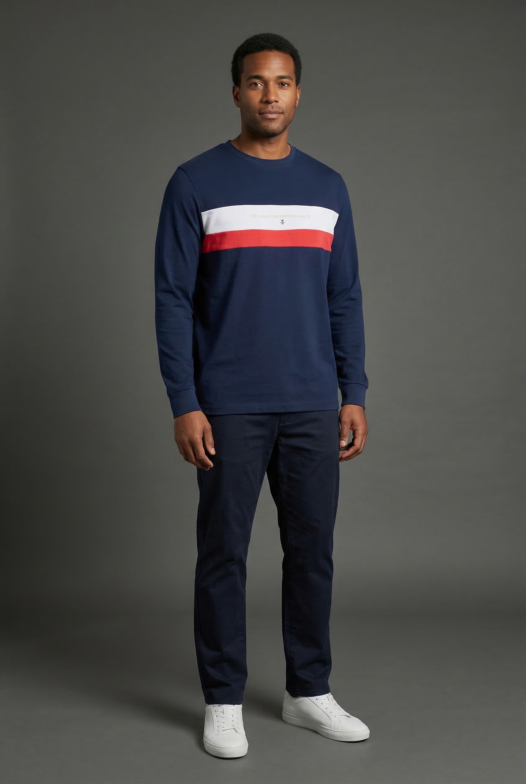 DELMAO Langarmshirt »Neue Kollektion« schmale Passform, Langarm, mit Rundhalsausschnitt