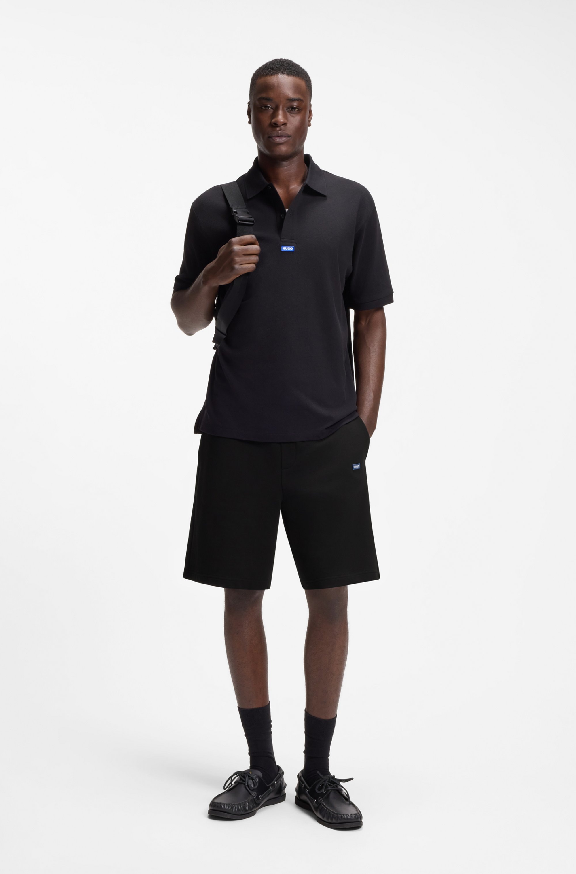 HUGO Blue Sweatshorts »Nasensio«  mit Markenlabel