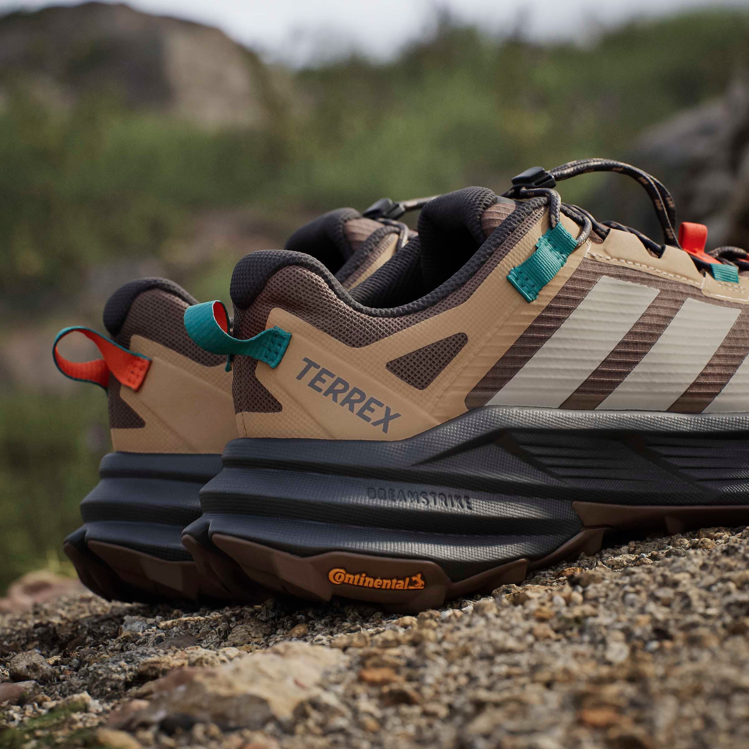 adidas TERREX Wanderschuh »FREEHIKER SL GORE-TEX«  wasserdicht dank Gore-Tex Membrane