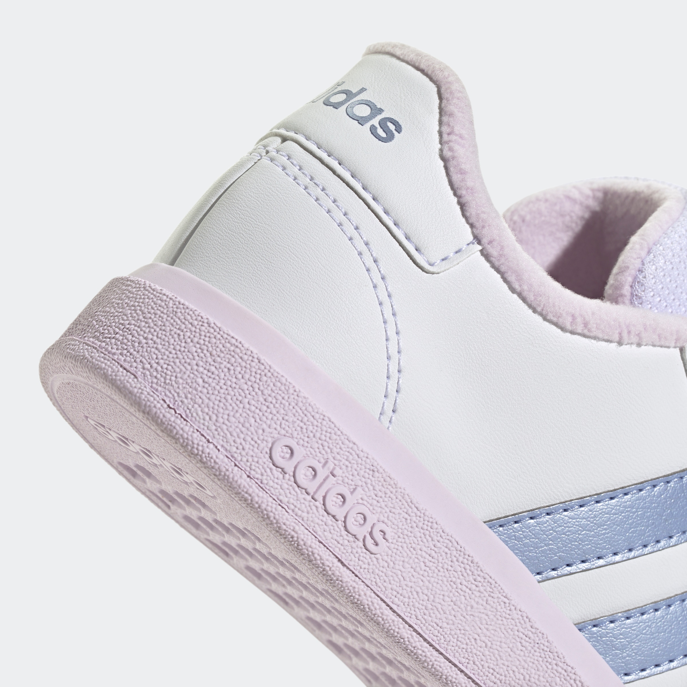 adidas Sportswear Sneaker »GRAND COURT 2.0 KIDS«, Design auf den Spuren des adidas Superstar