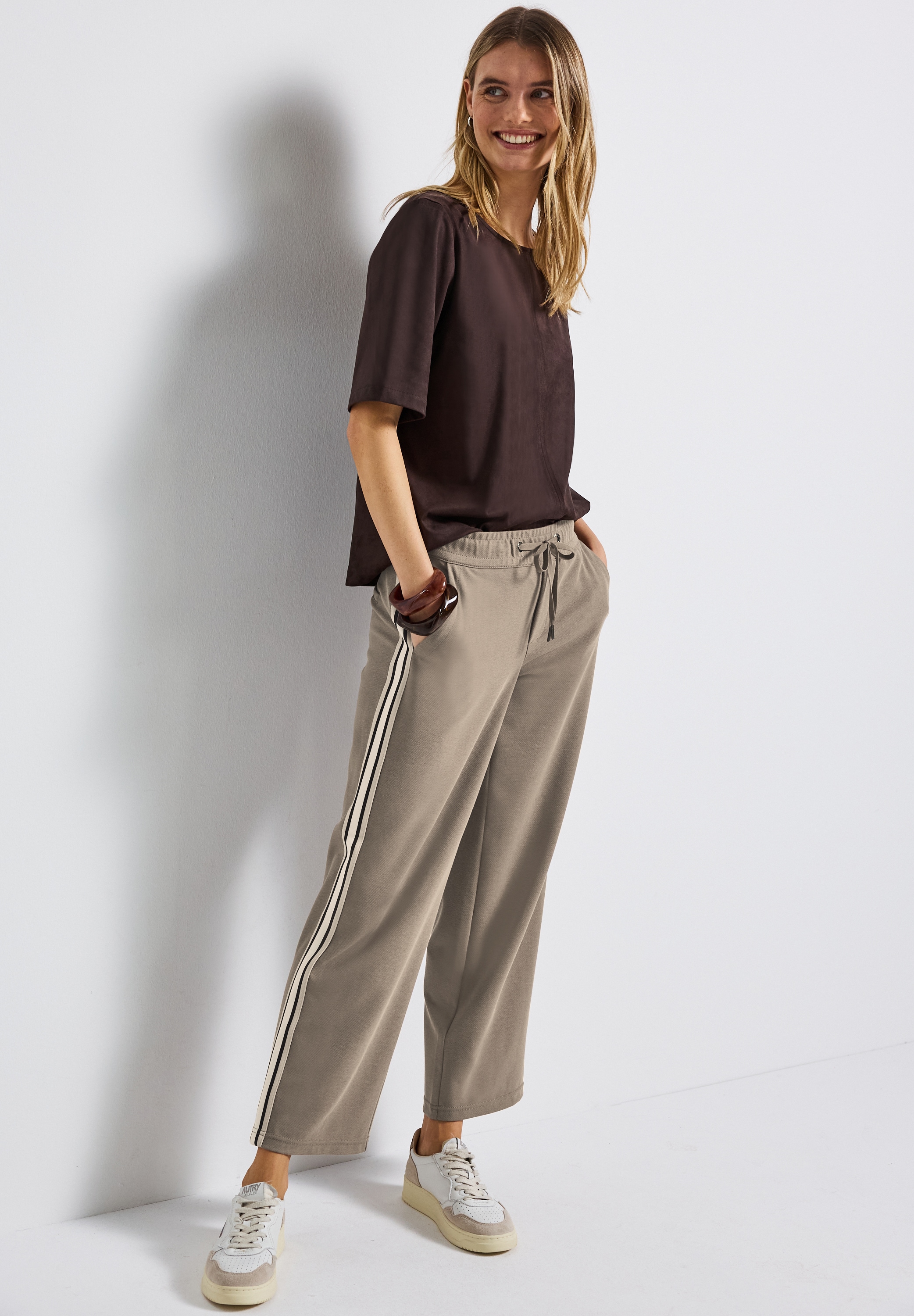 STREET ONE Stoffhose, mit elastischem Bund