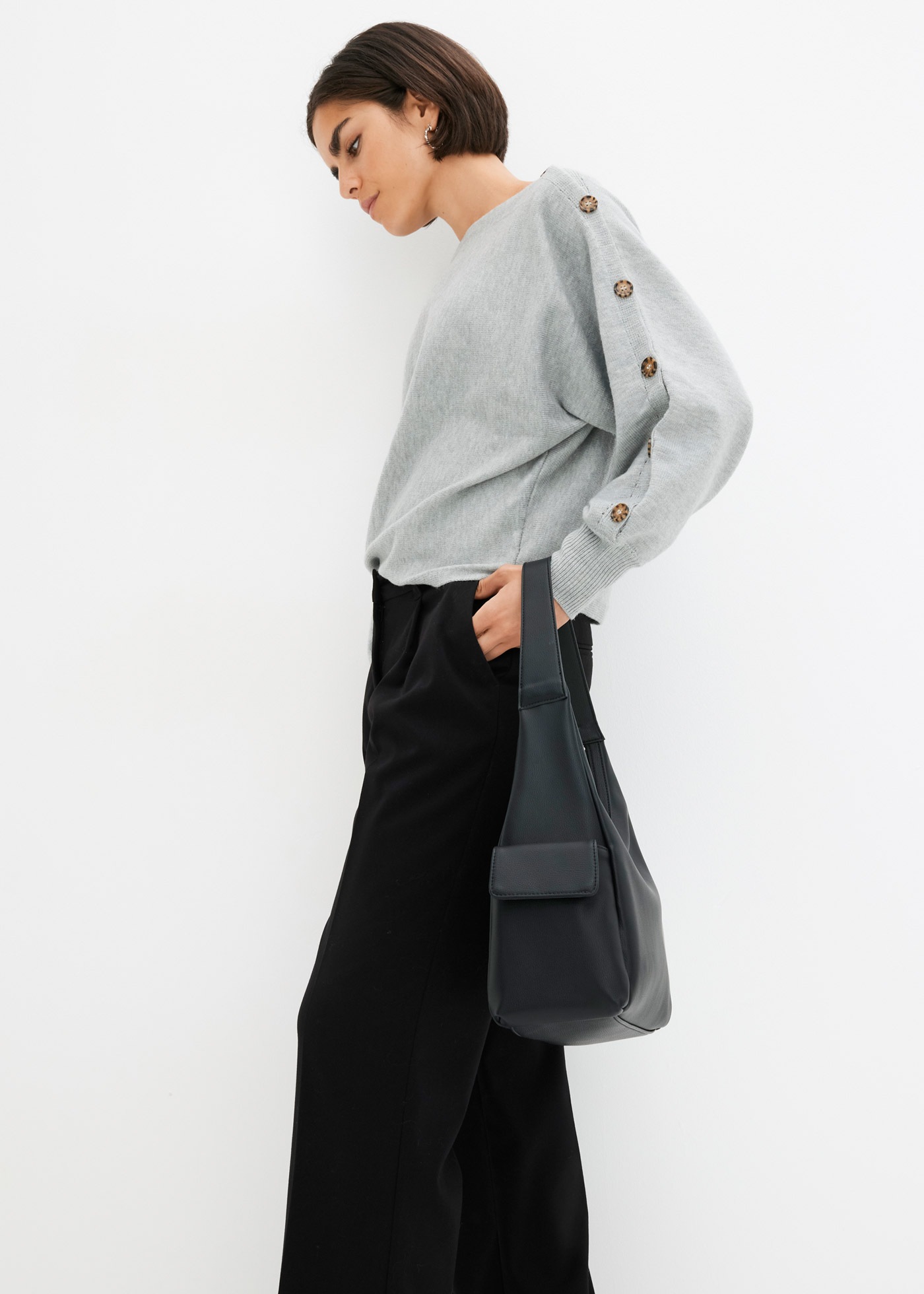 bonprix Strickpullover »Pullover« aus Polyester und Polyamid, bequeme Passform