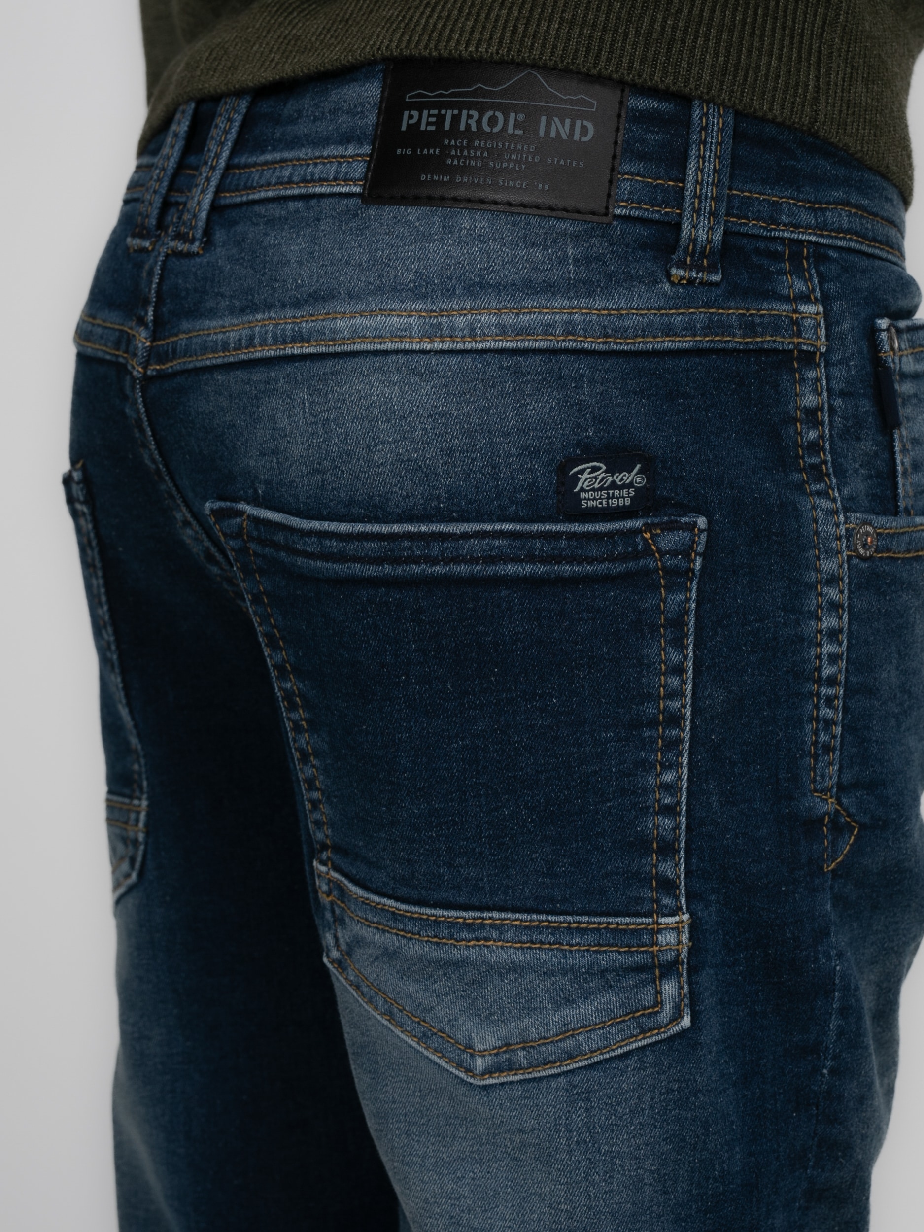 Petrol Industries Straight-Jeans, mit Washed-Optik