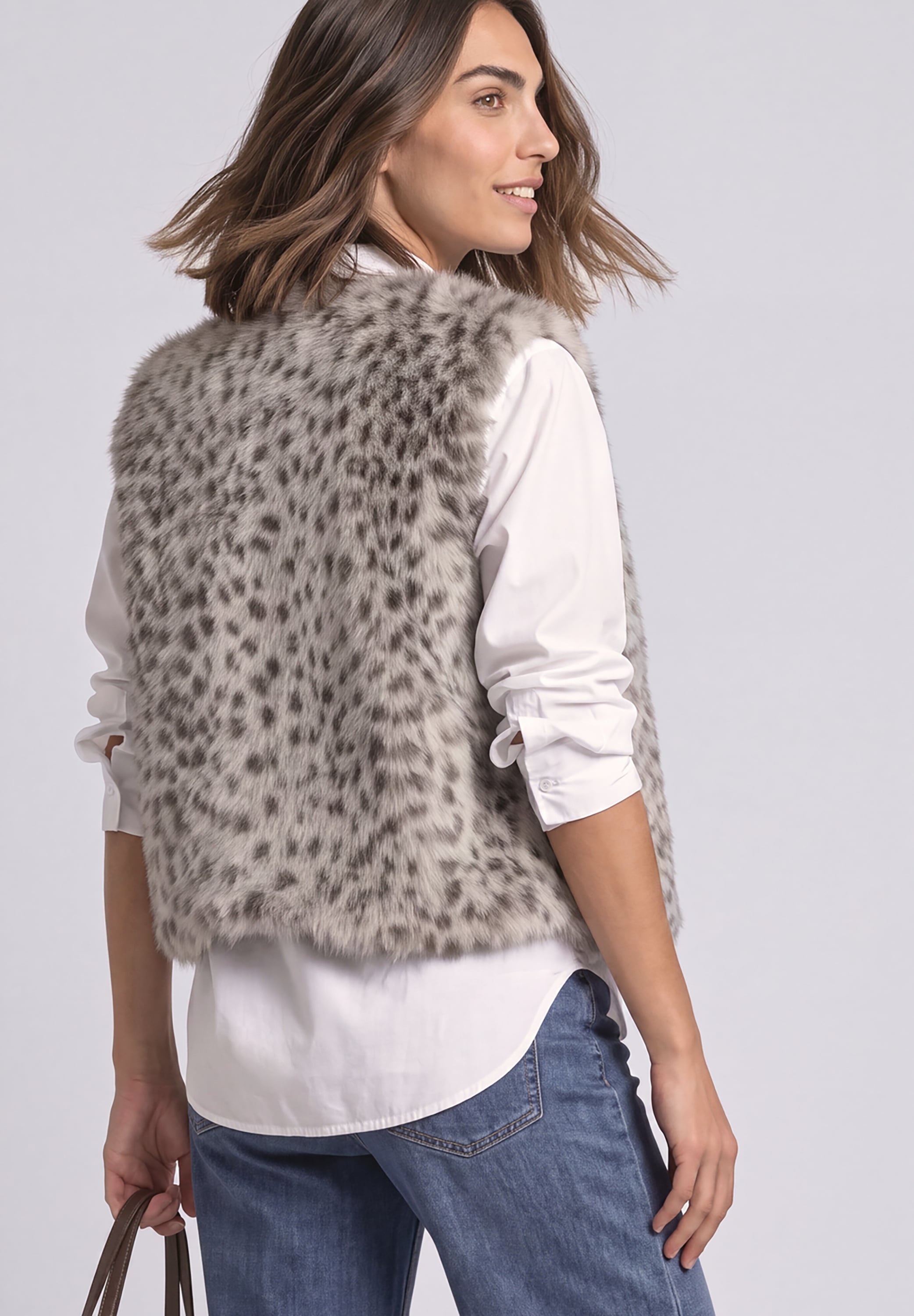 STREET ONE Fellimitatweste mit Zipper, Animalmuster